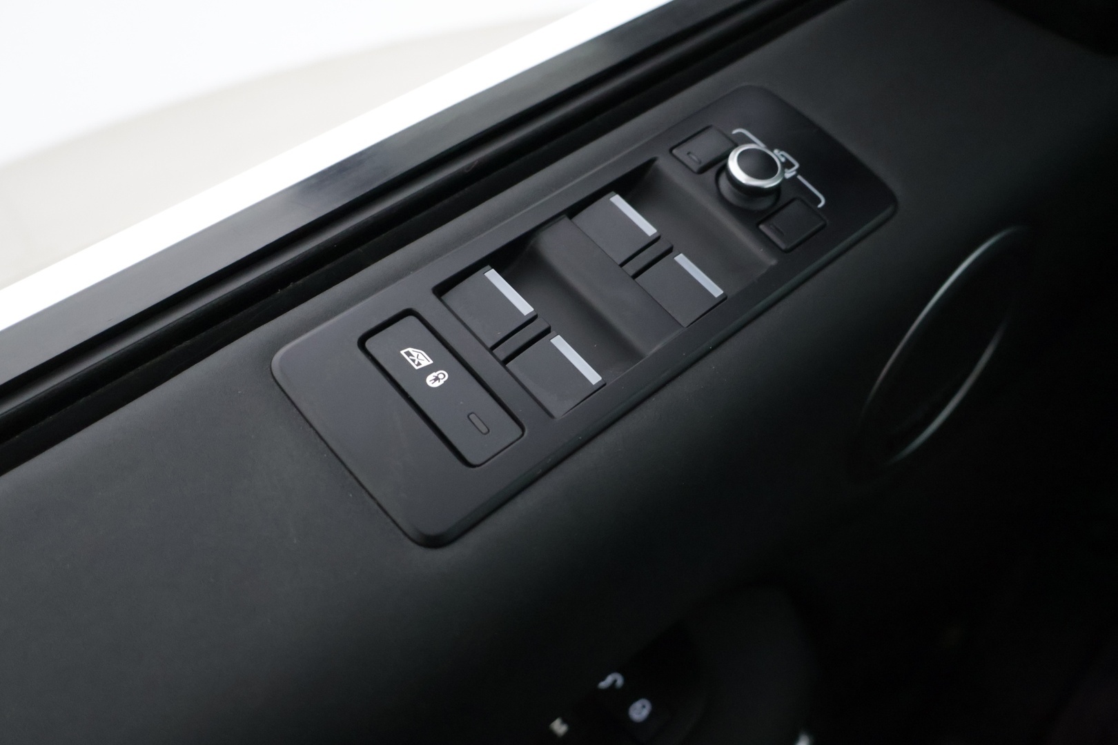 LAND ROVER Discovery 2019