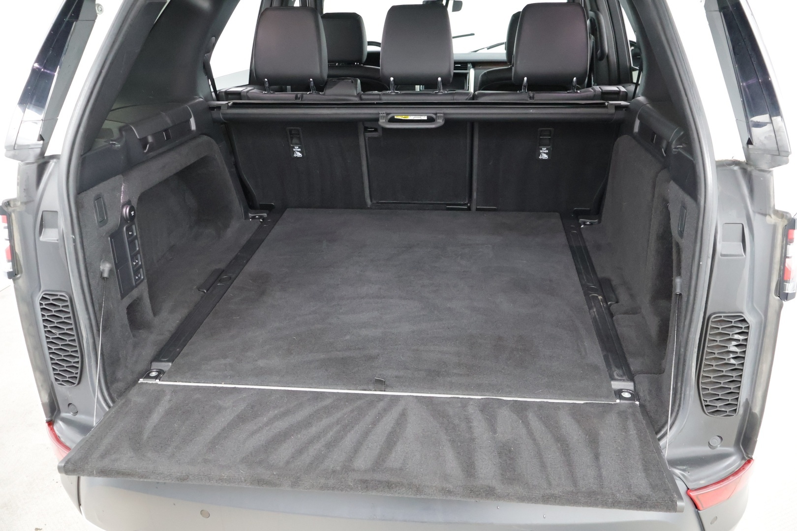 LAND ROVER Discovery 2019