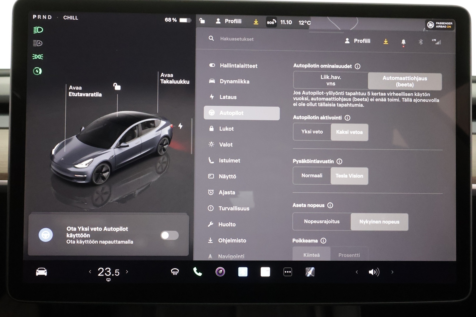 TESLA Model 3 2022