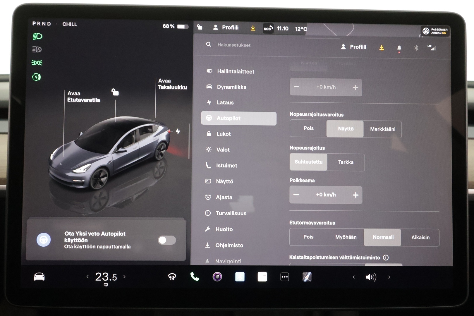 TESLA Model 3 2022