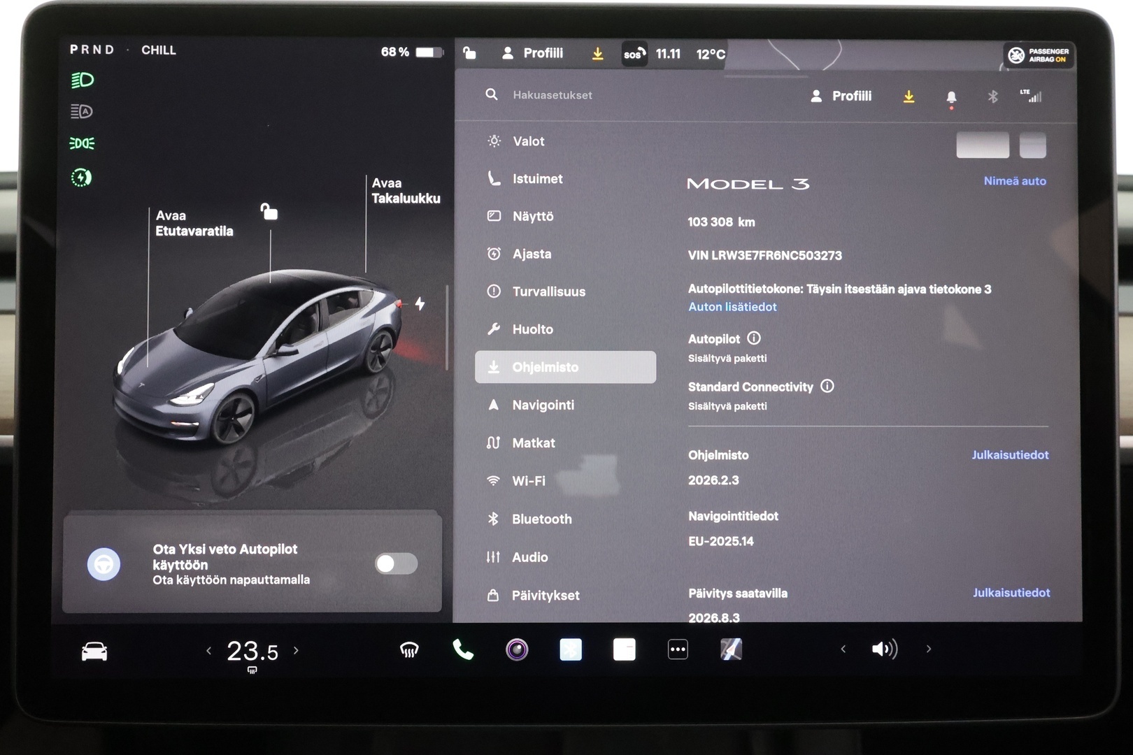 TESLA Model 3 2022