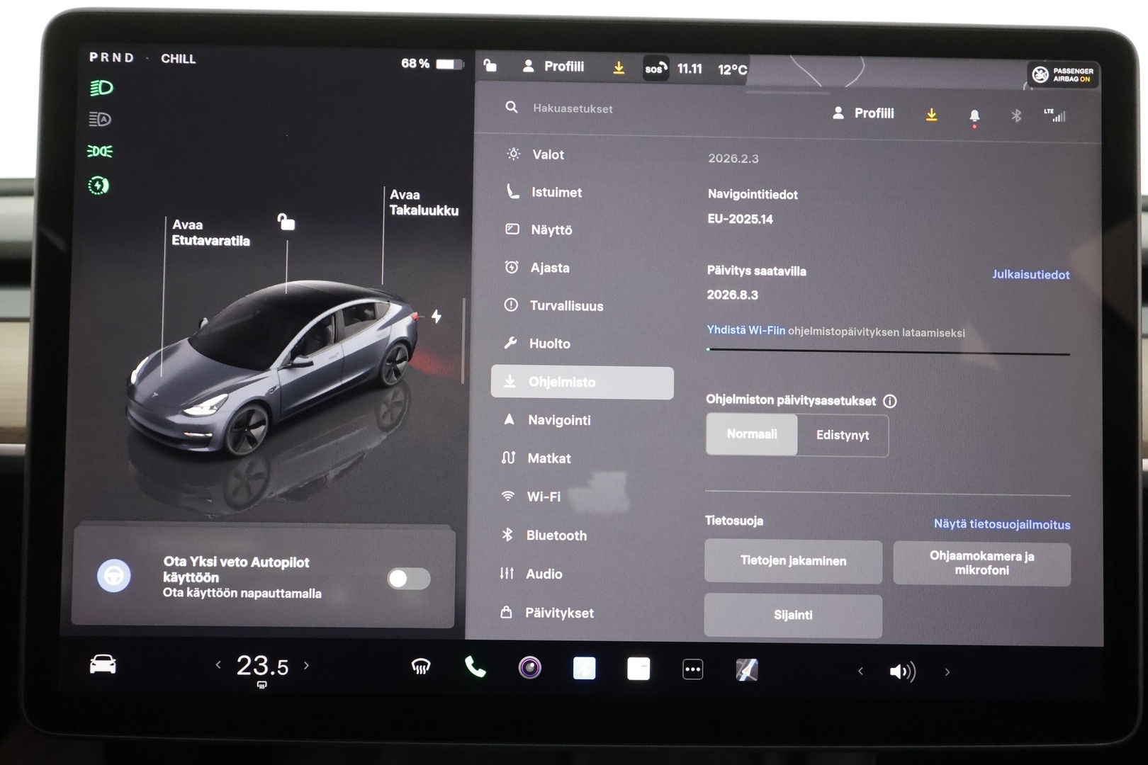 TESLA Model 3 2022