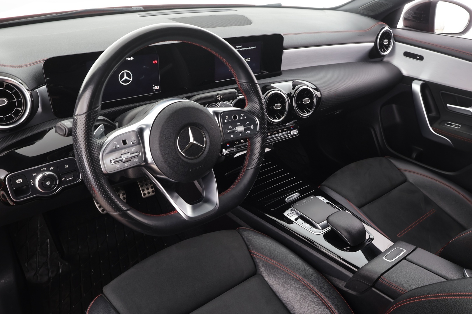 MERCEDES-BENZ CLA 2020