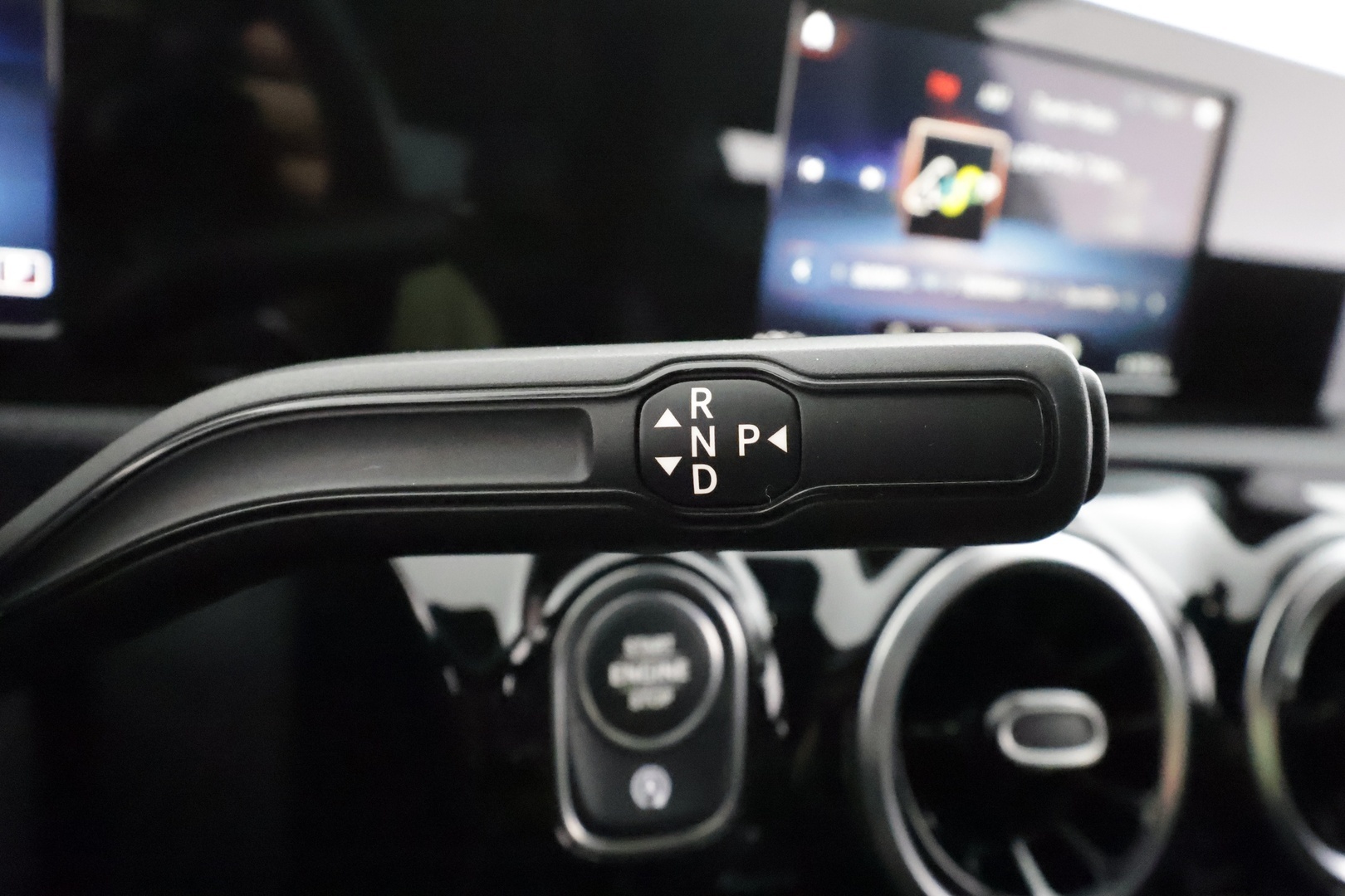 MERCEDES-BENZ CLA 2020