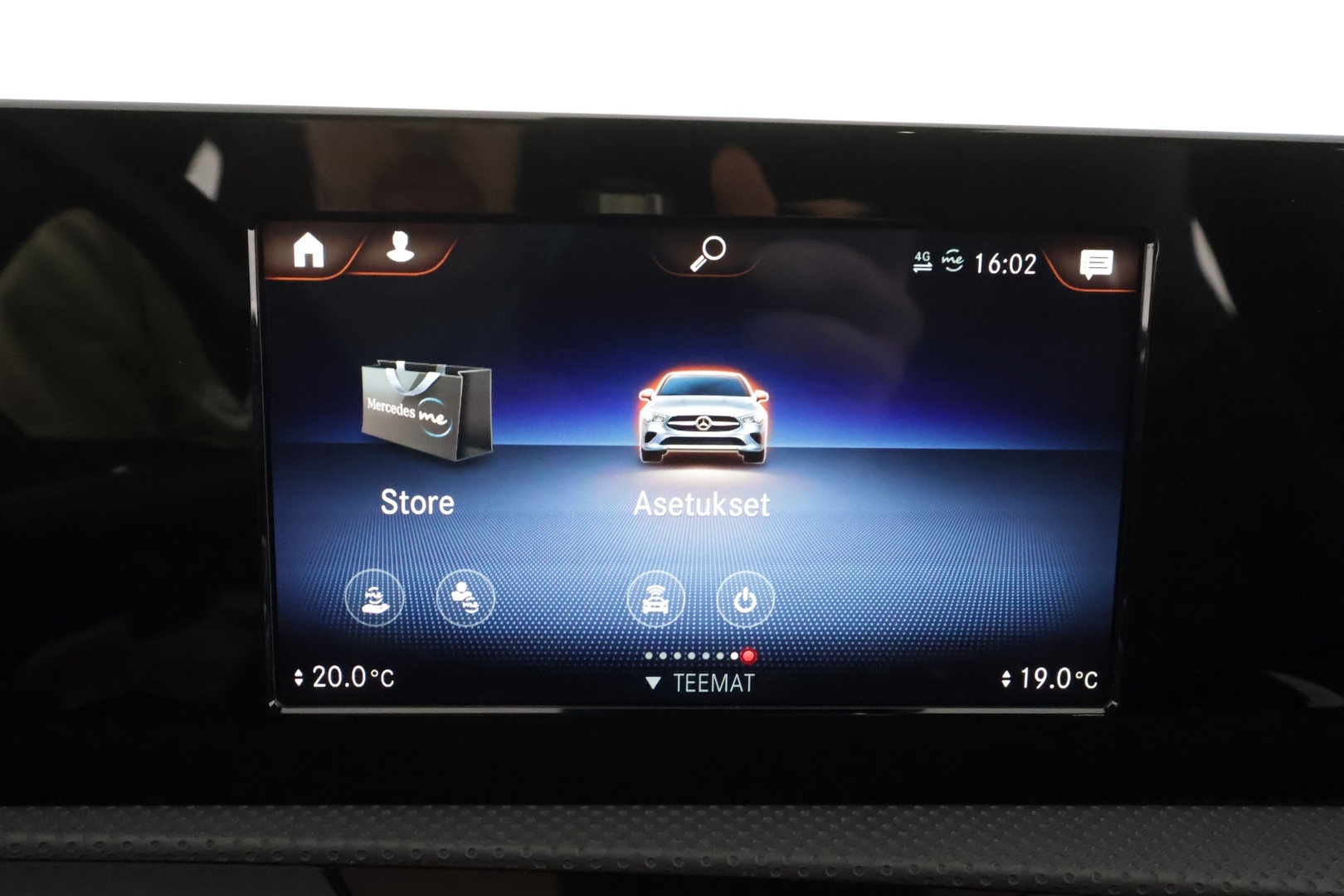 MERCEDES-BENZ CLA 2020