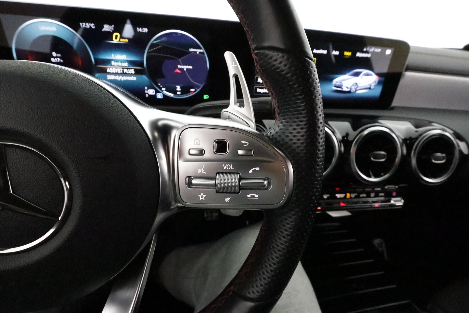 MERCEDES-BENZ CLA 2020