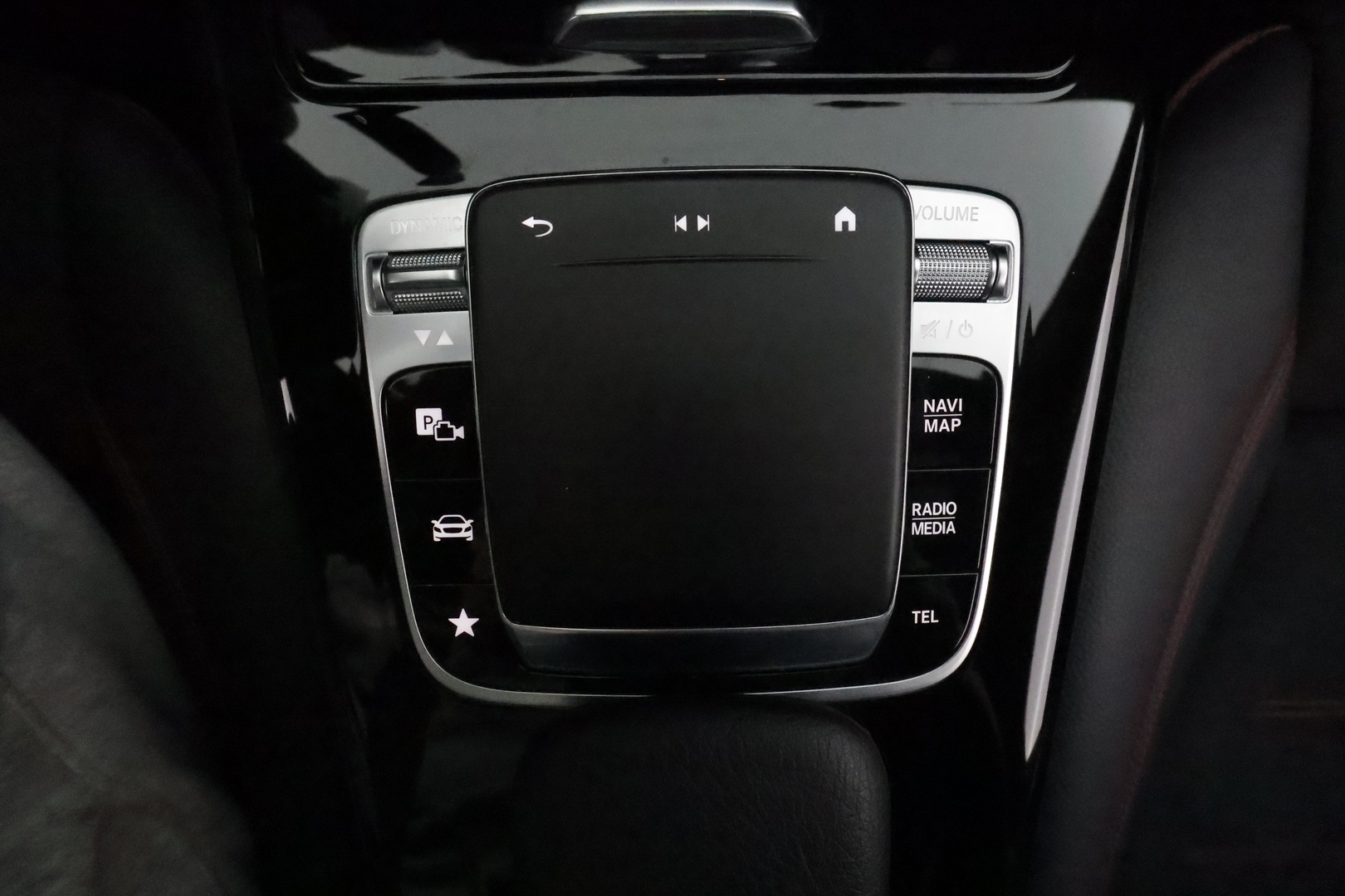 MERCEDES-BENZ CLA 2020