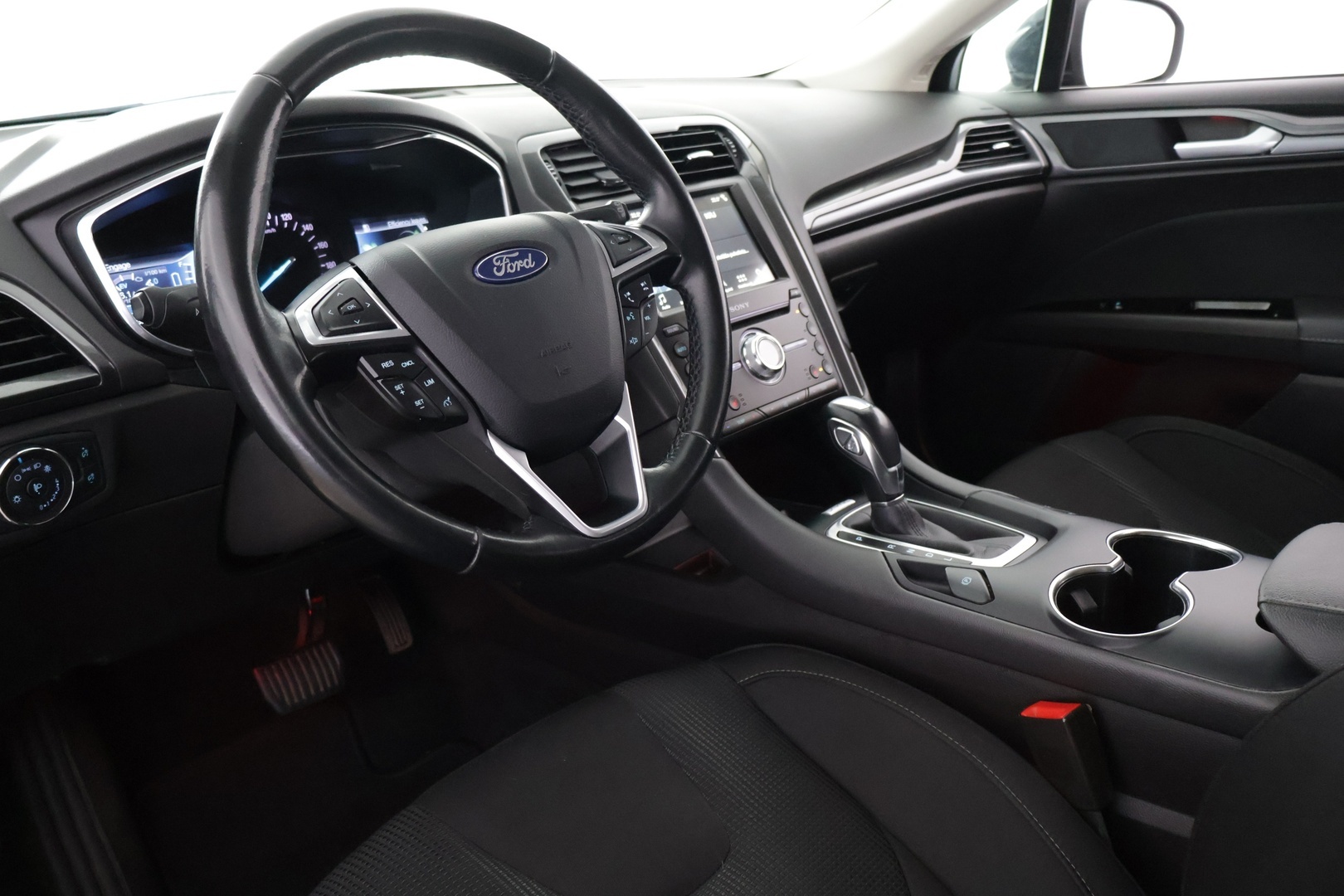 FORD Mondeo 2019