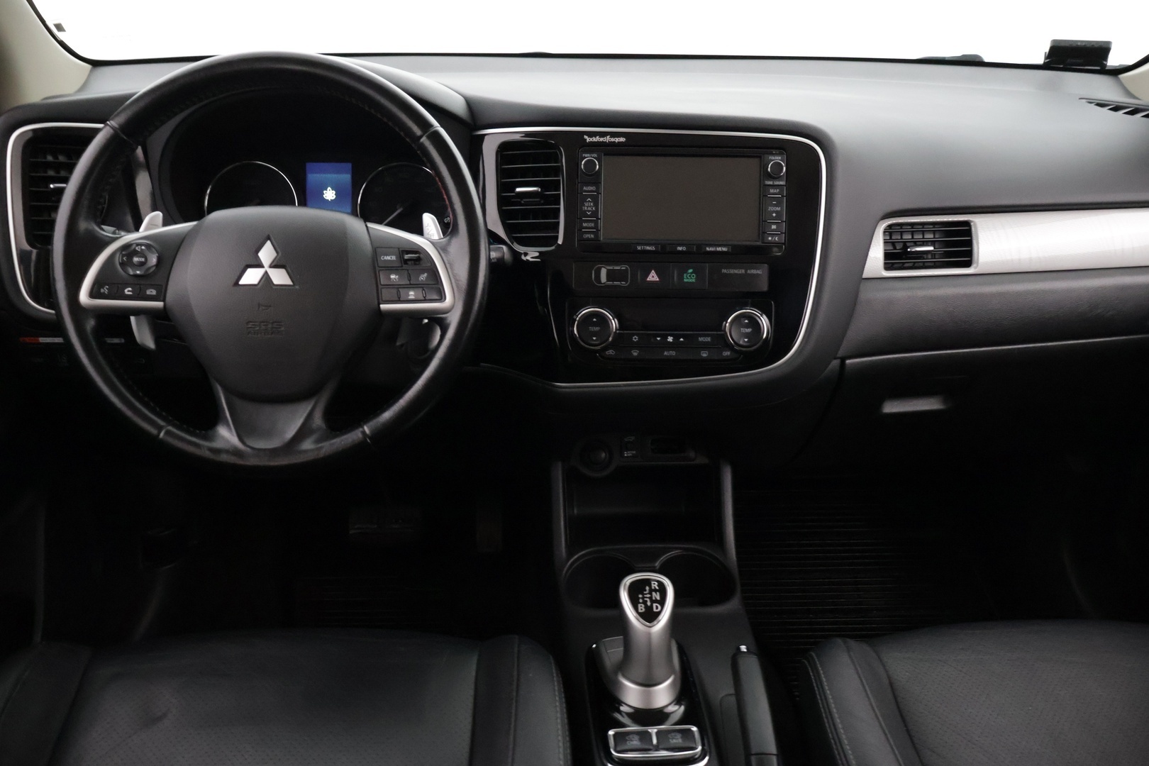 MITSUBISHI Outlander 2014