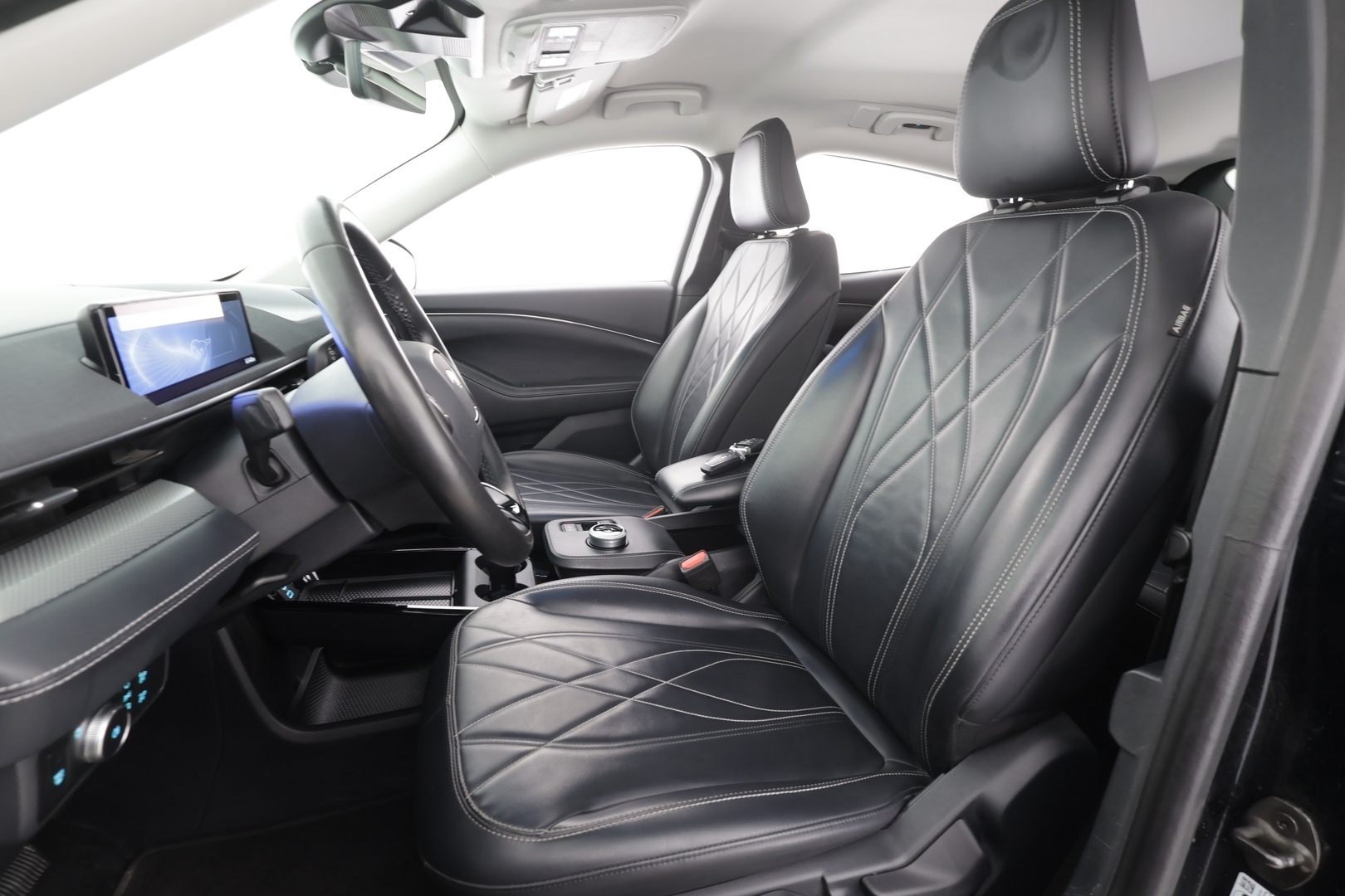 FORD Mustang Mach-E 2022