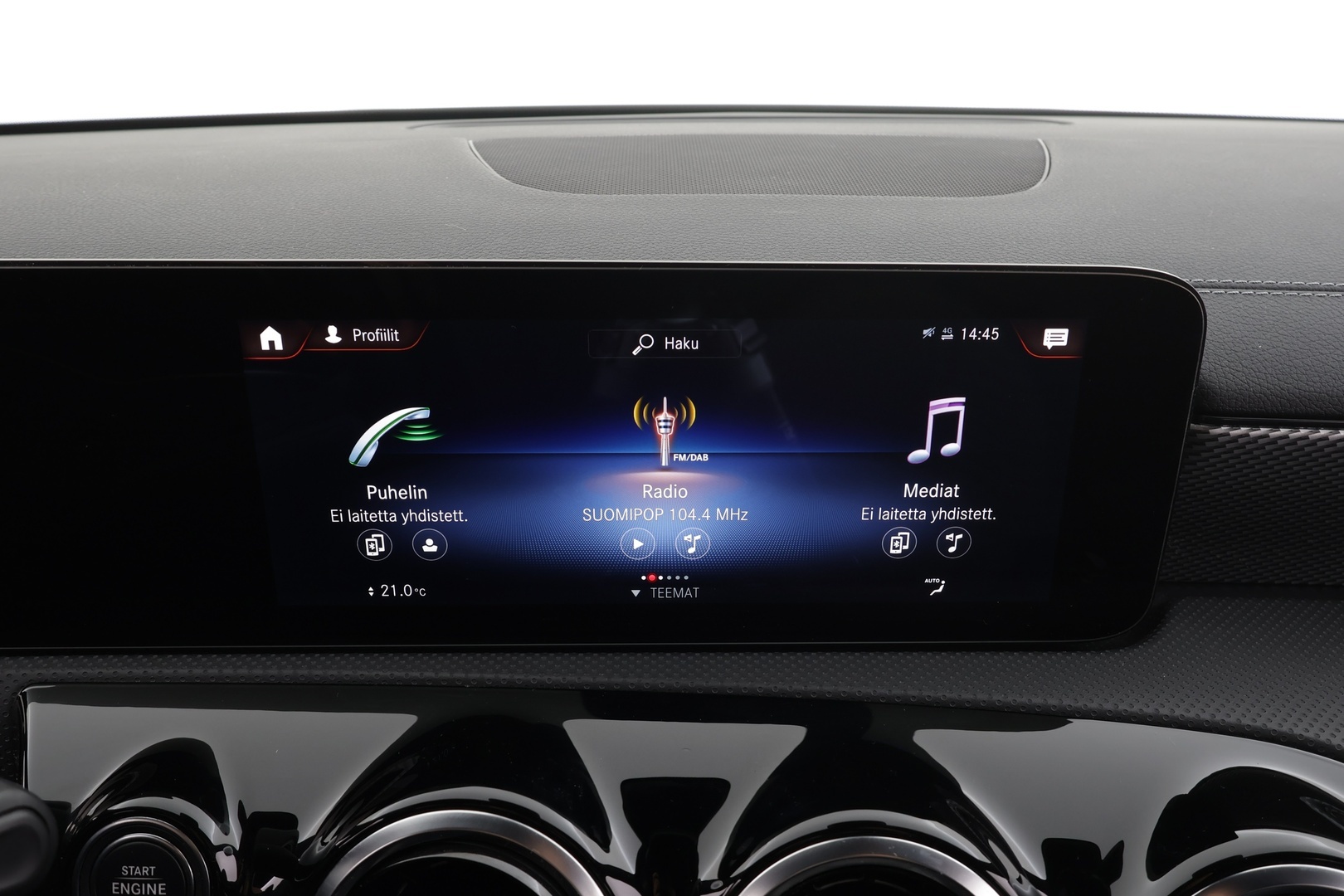 MERCEDES-BENZ CLA 2023