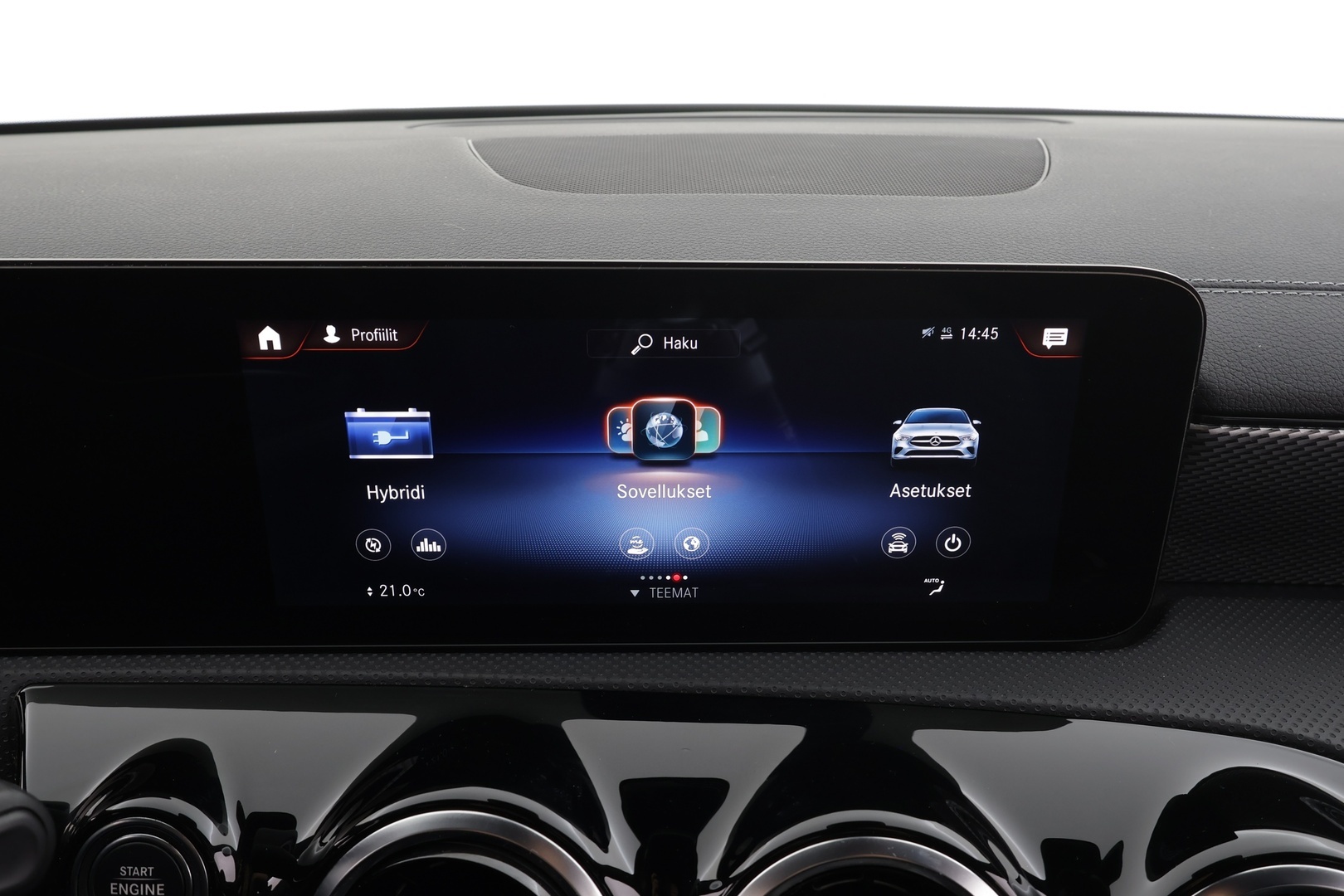 MERCEDES-BENZ CLA 2023