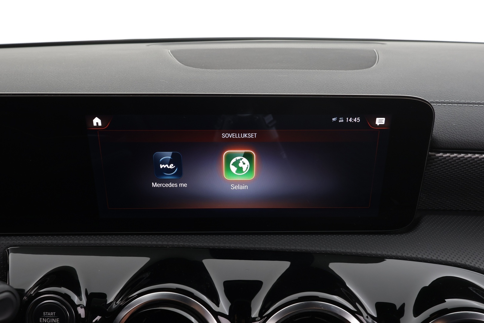 MERCEDES-BENZ CLA 2023