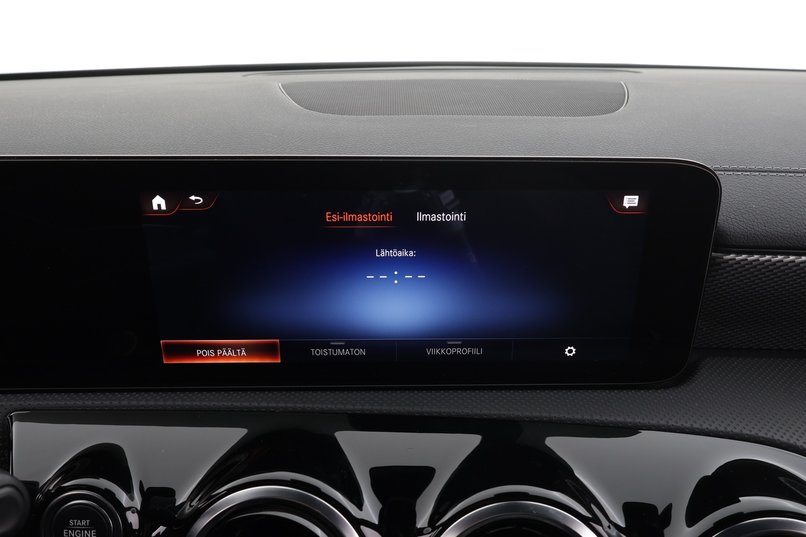 MERCEDES-BENZ CLA 2023