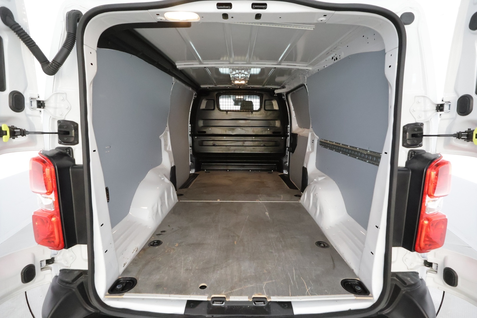 TOYOTA Proace 2024