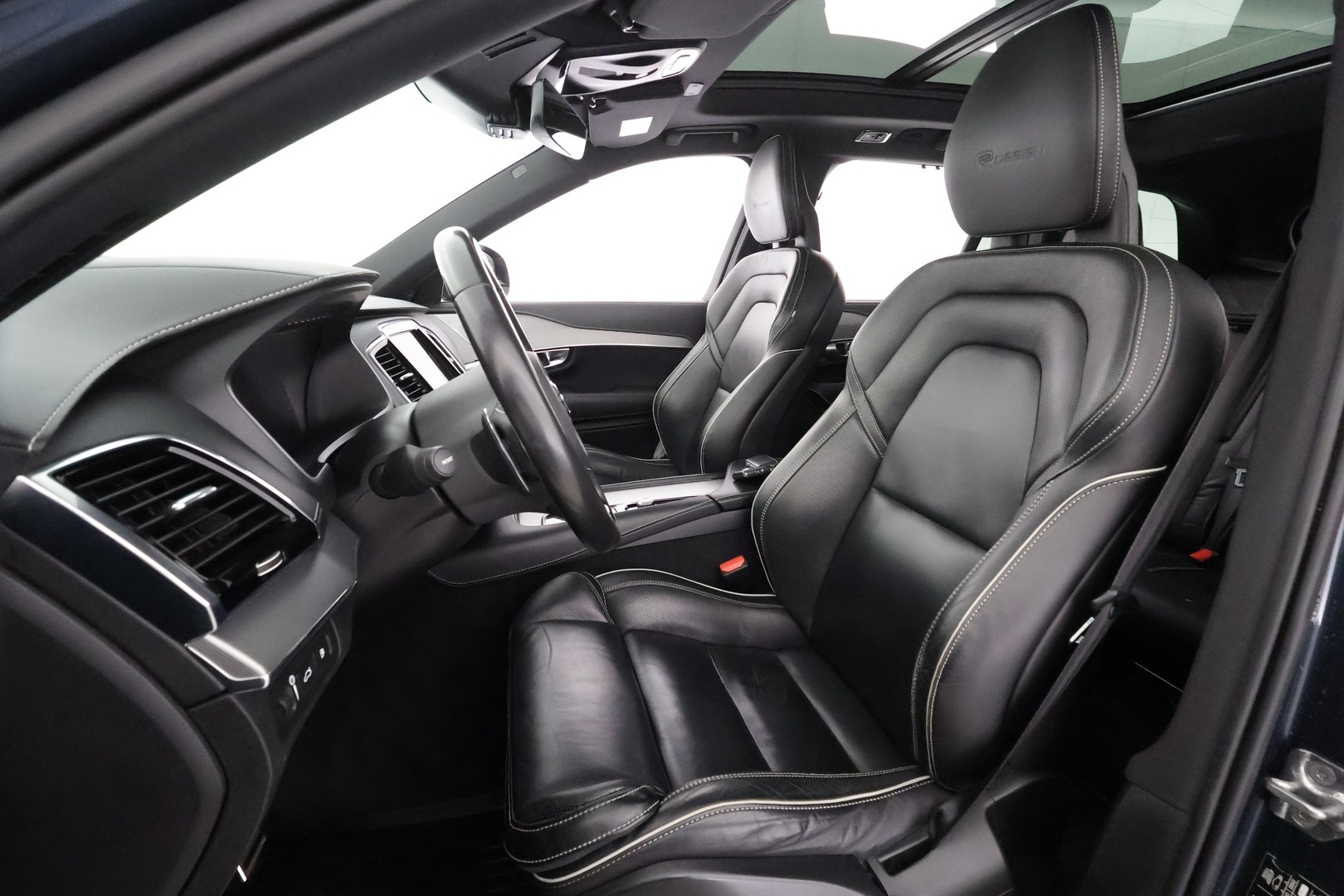 VOLVO XC90 2020