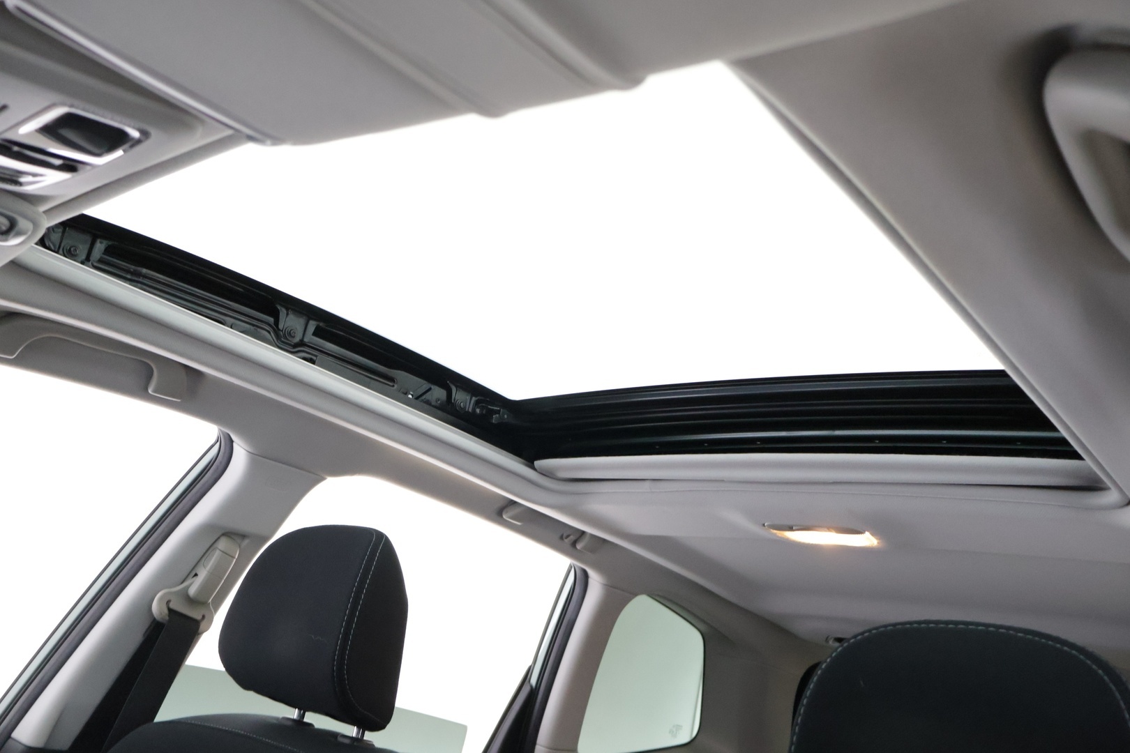 SUBARU Forester 2017