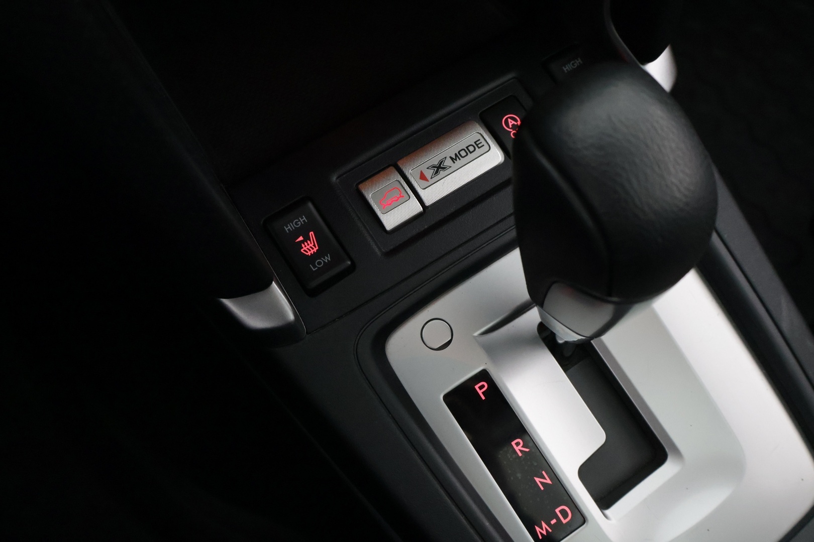 SUBARU Forester 2017