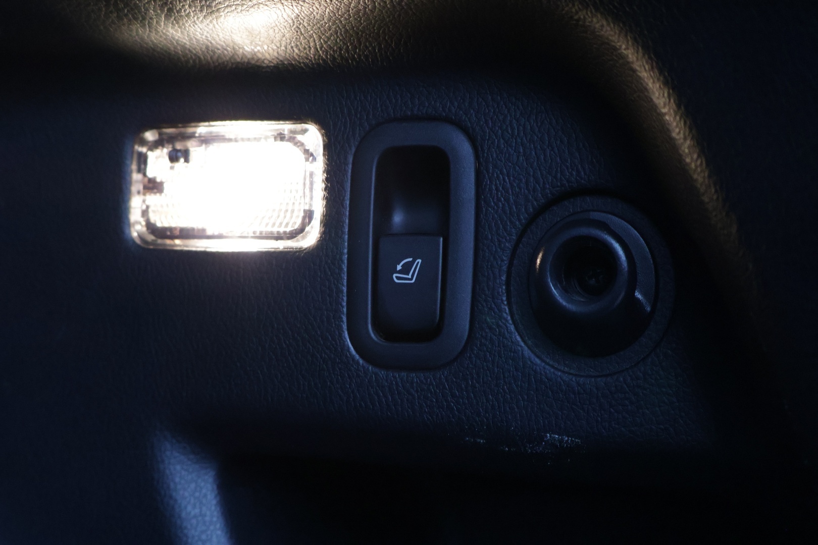 SUBARU Forester 2017