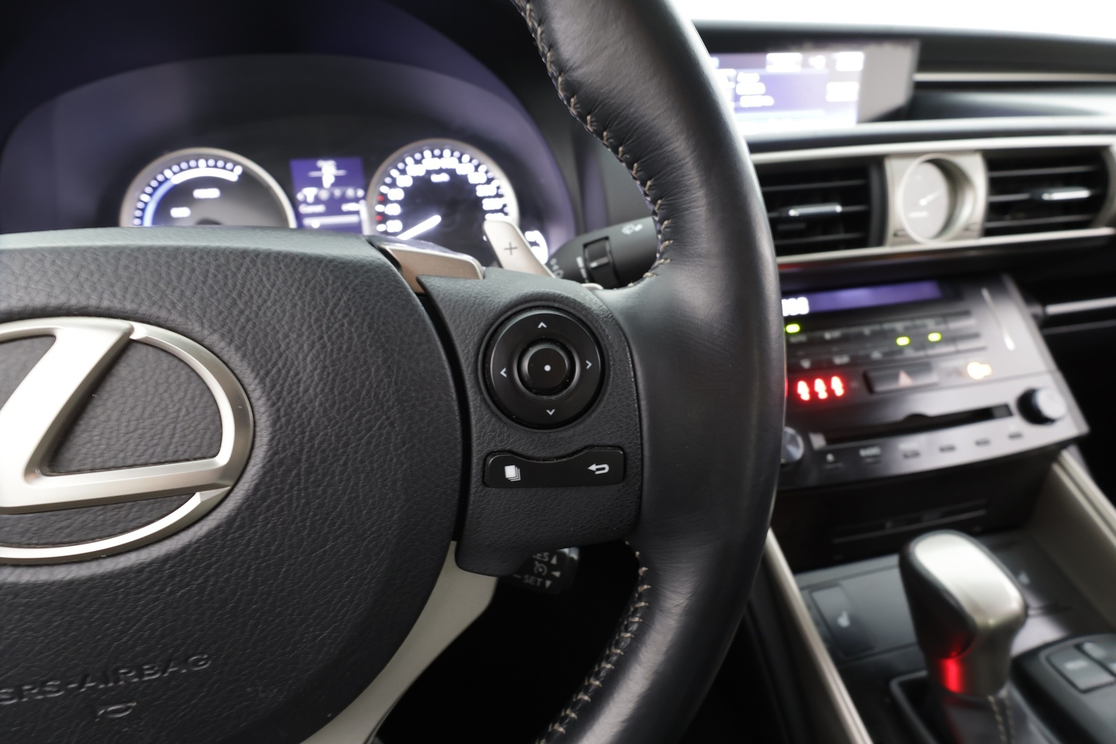 LEXUS IS 2014