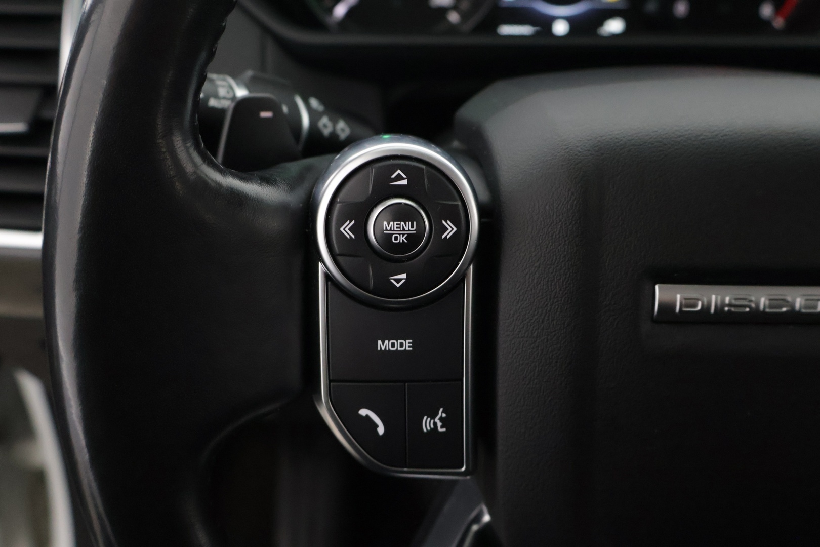 LAND ROVER Discovery 2018