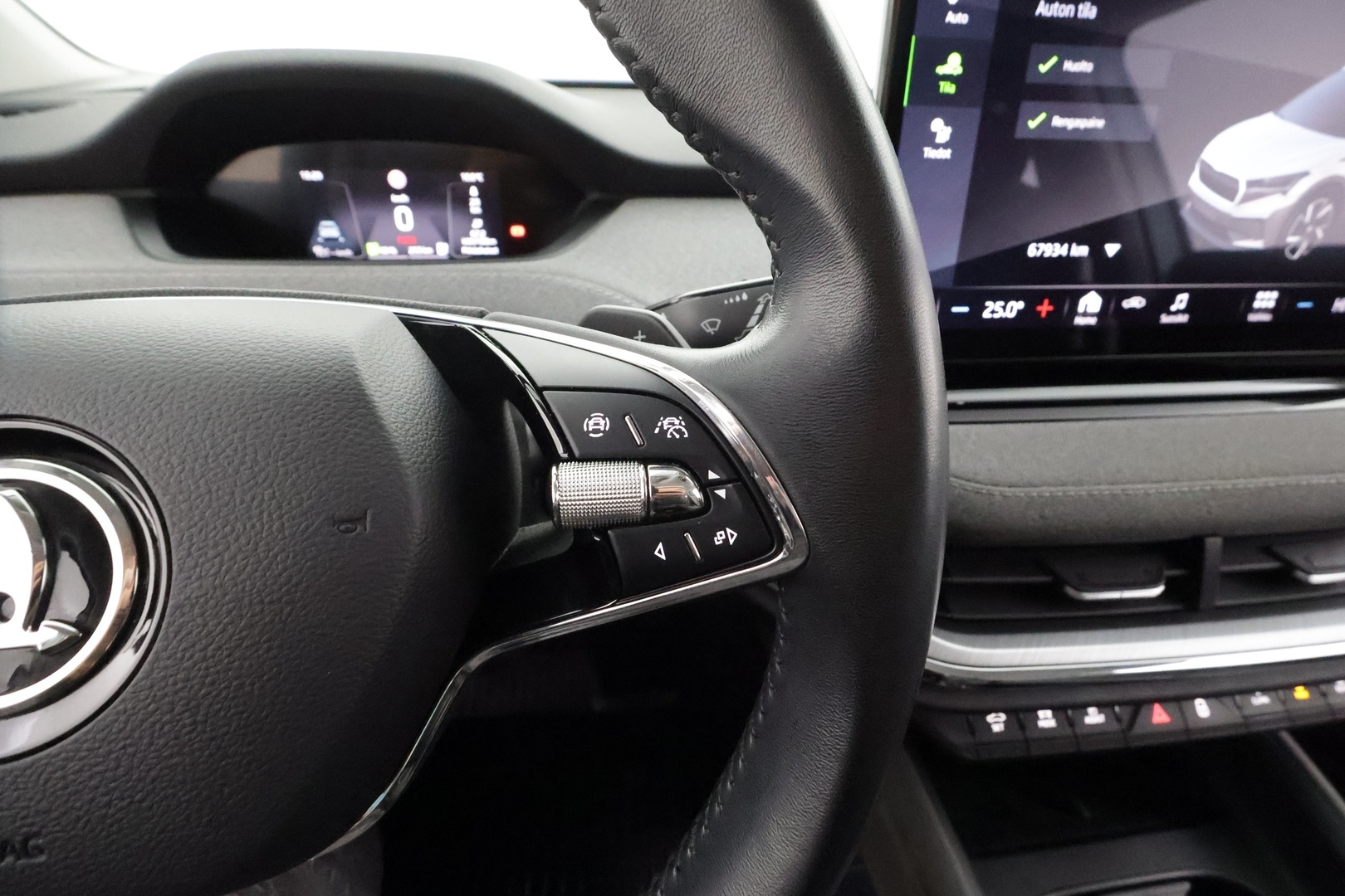 SKODA Enyaq 2022