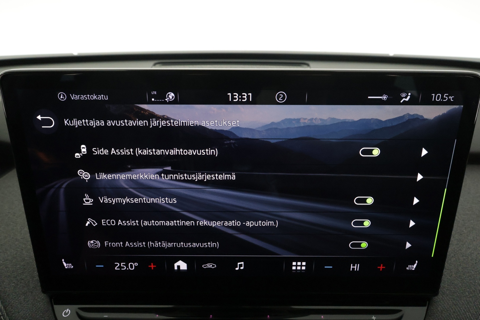 SKODA Enyaq 2022