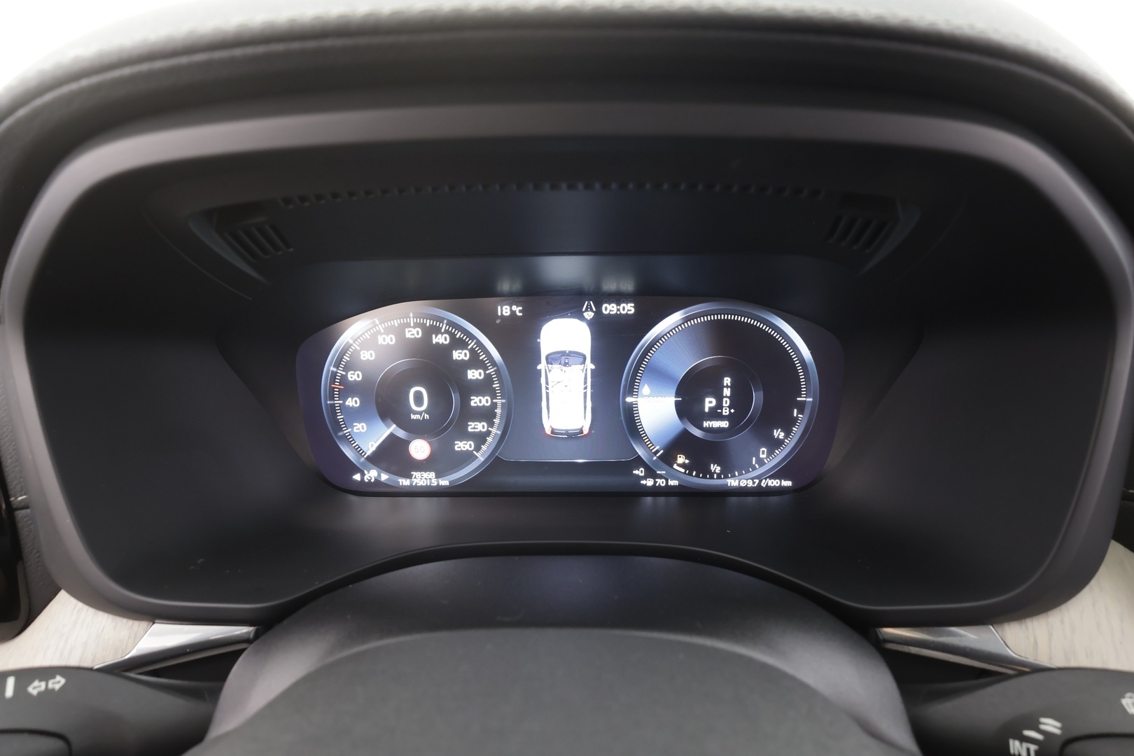 VOLVO XC60 2021