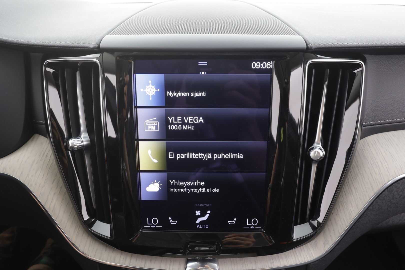 VOLVO XC60 2021
