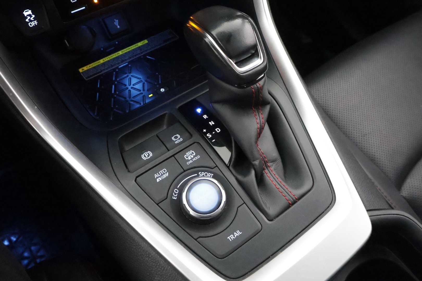 TOYOTA RAV4 Plug-in 2021
