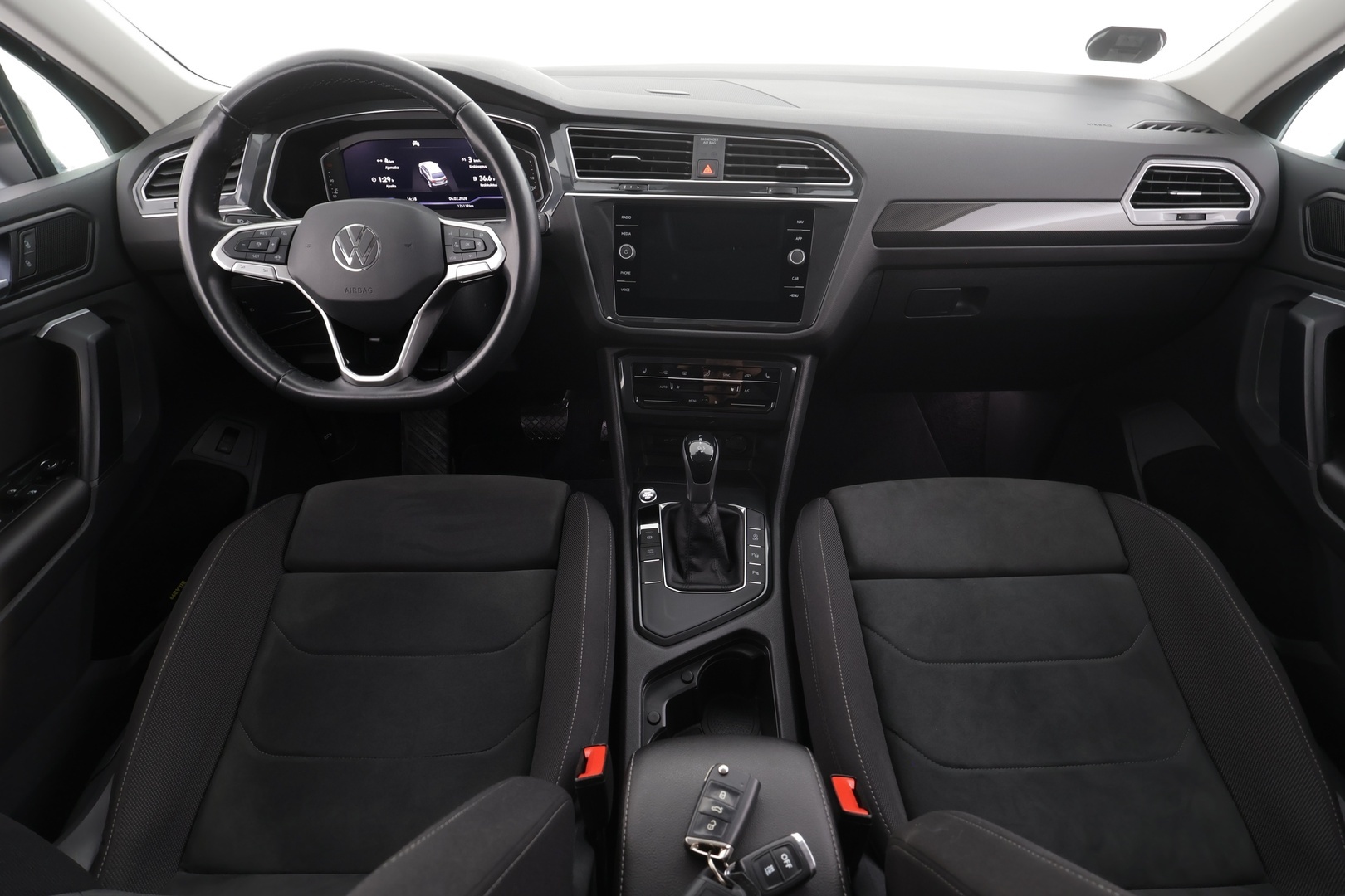 VOLKSWAGEN Tiguan 2022