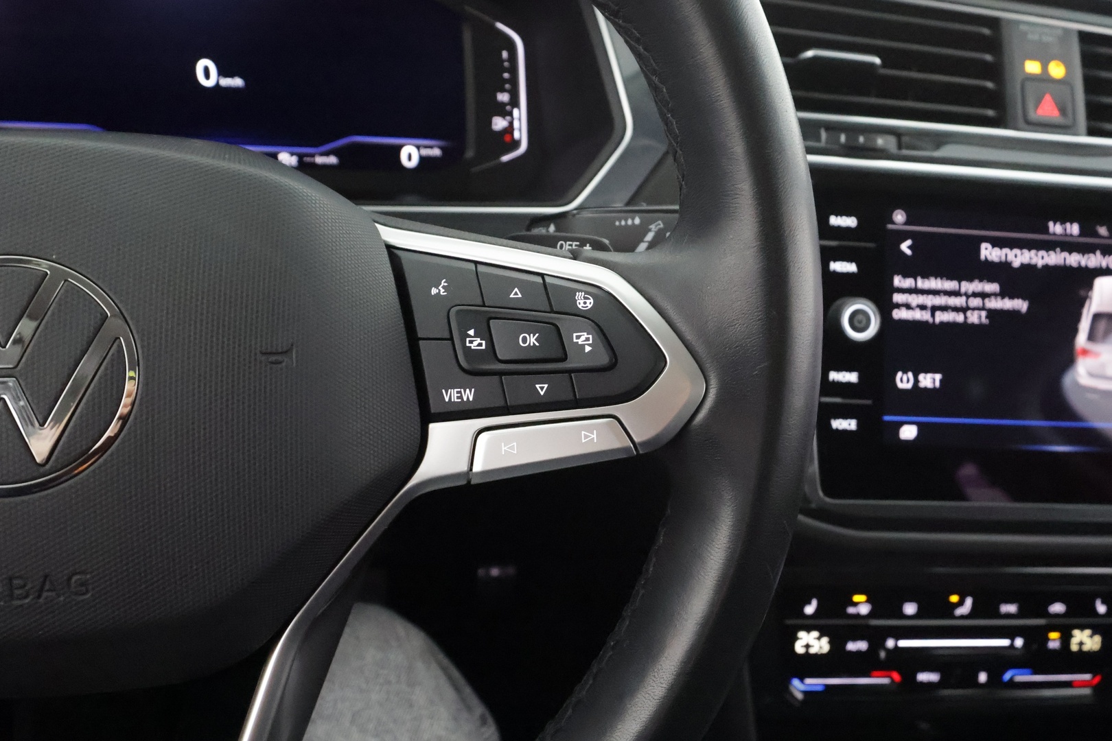 VOLKSWAGEN Tiguan 2022