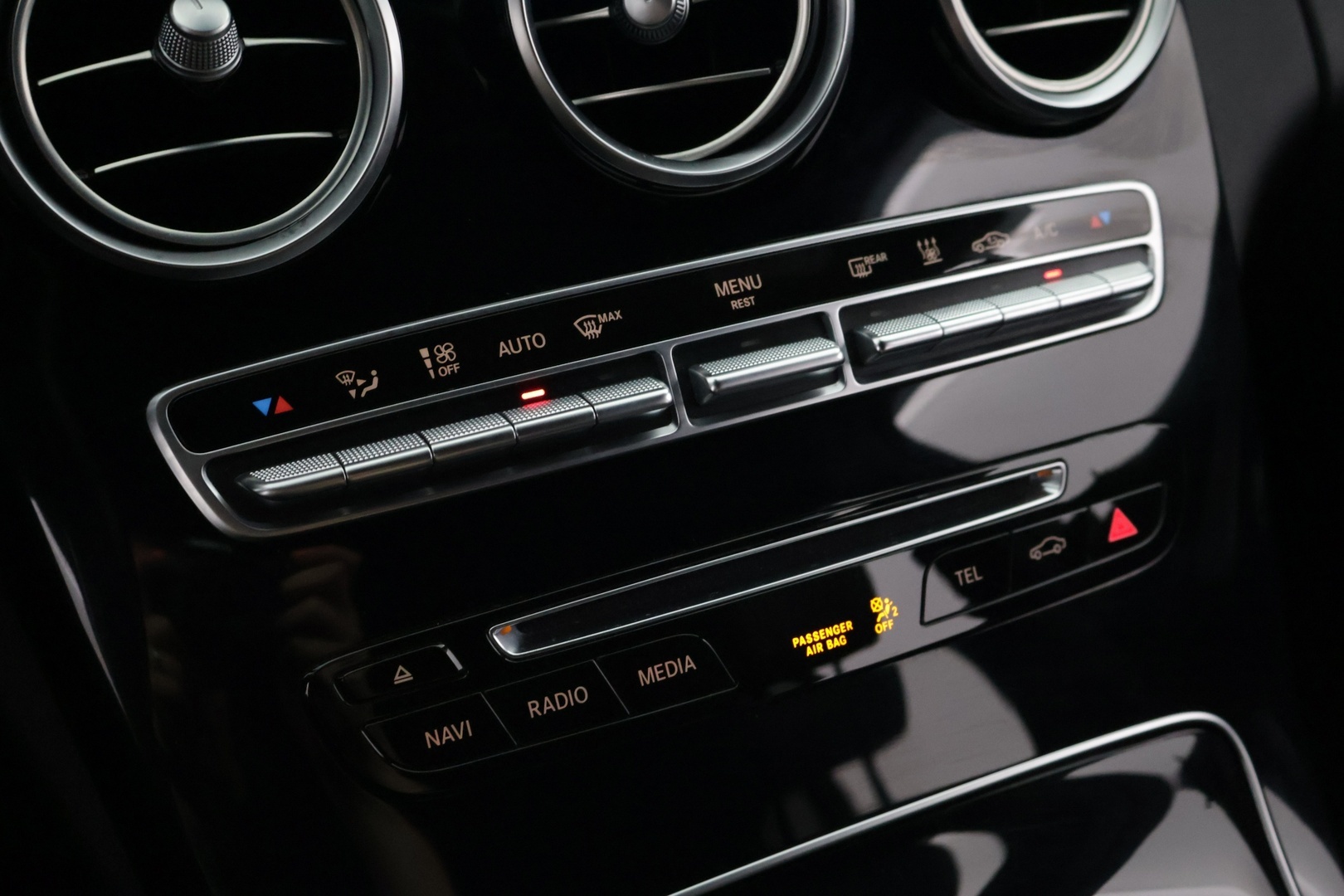 MERCEDES-BENZ C 2018