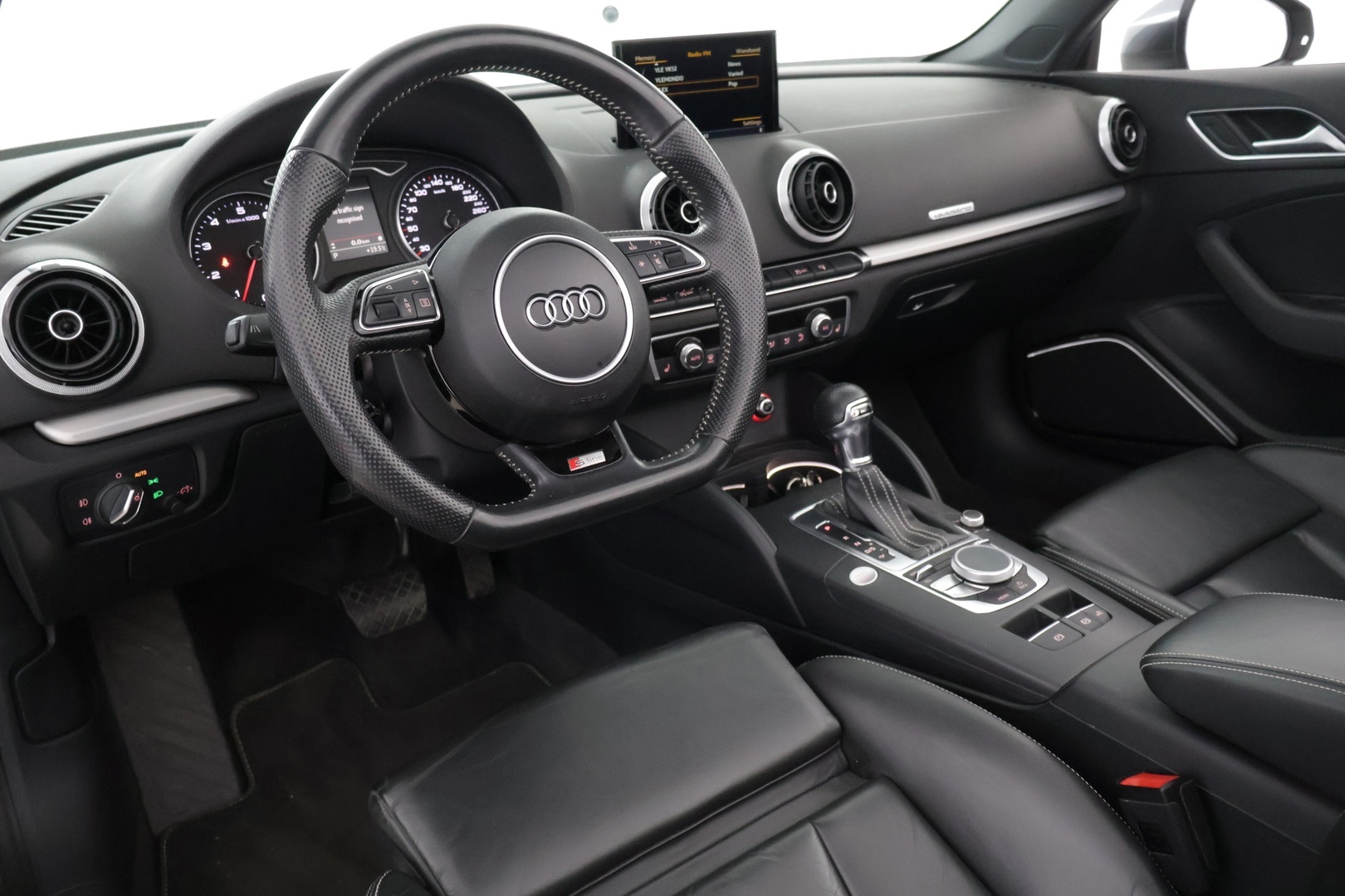 AUDI A3 2015