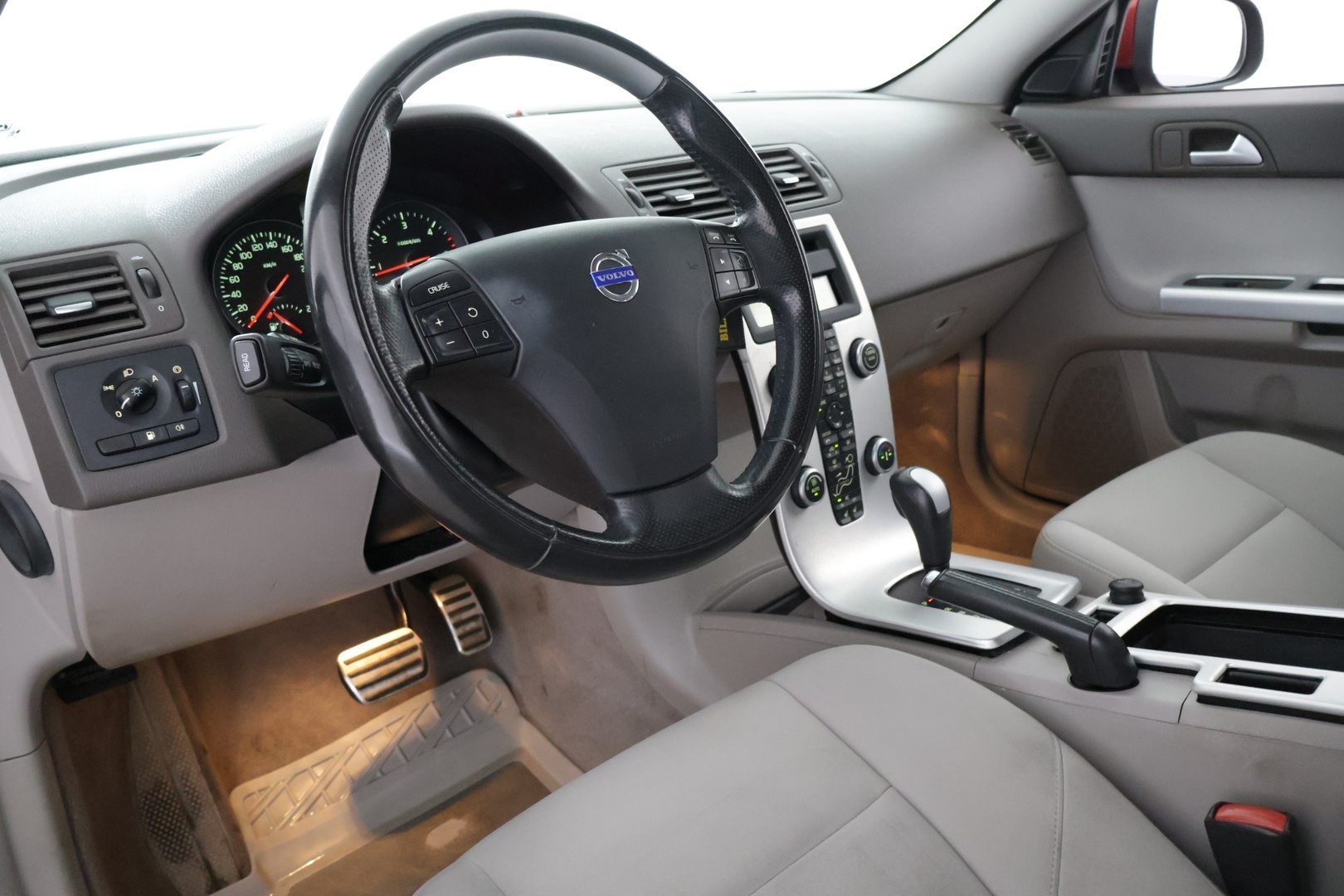 VOLVO S40 2012