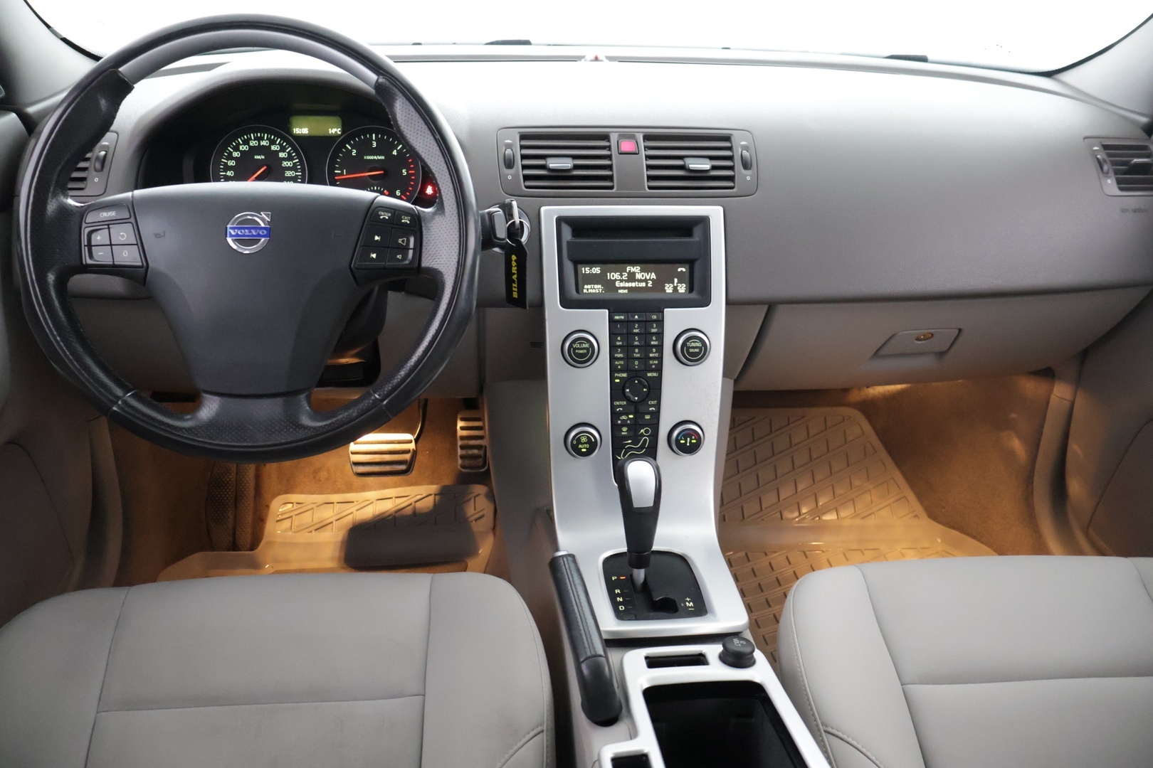 VOLVO S40 2012