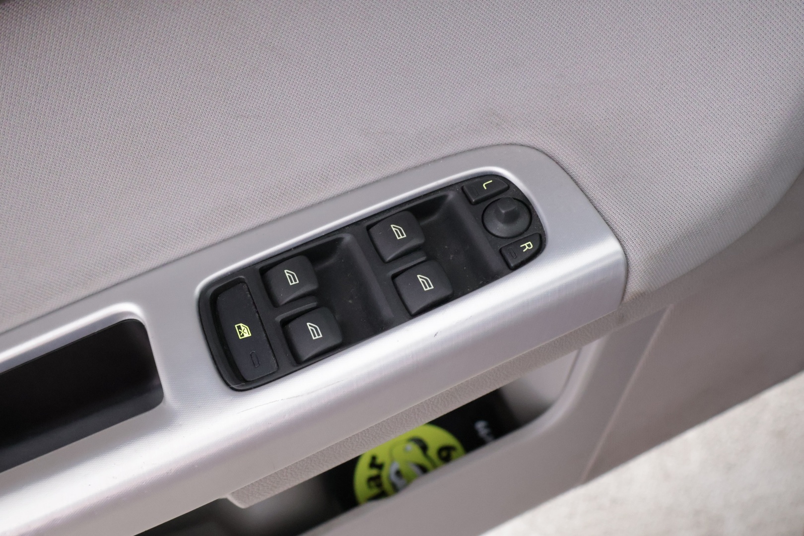 VOLVO S40 2012