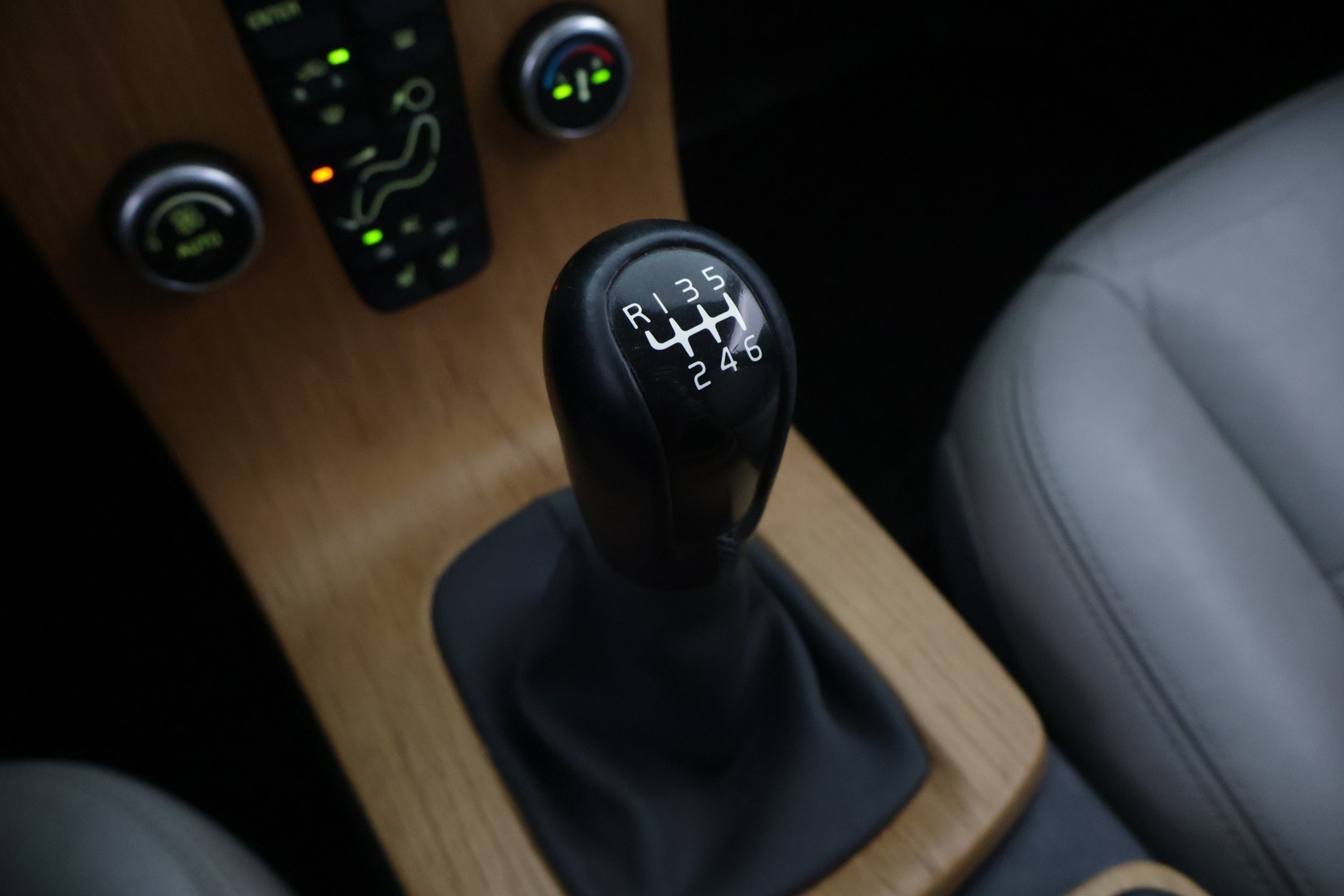 VOLVO V50 2008