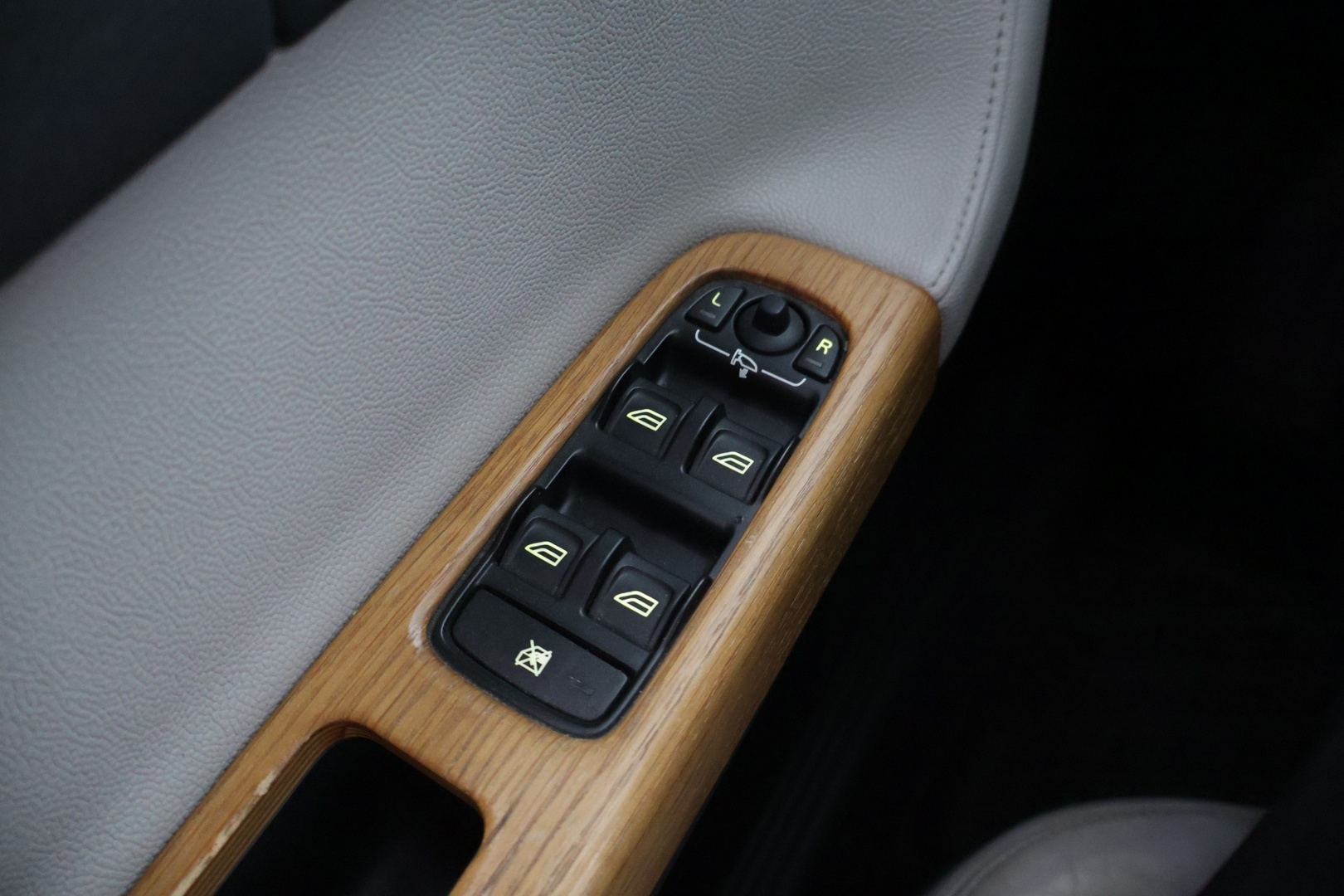 VOLVO V50 2008
