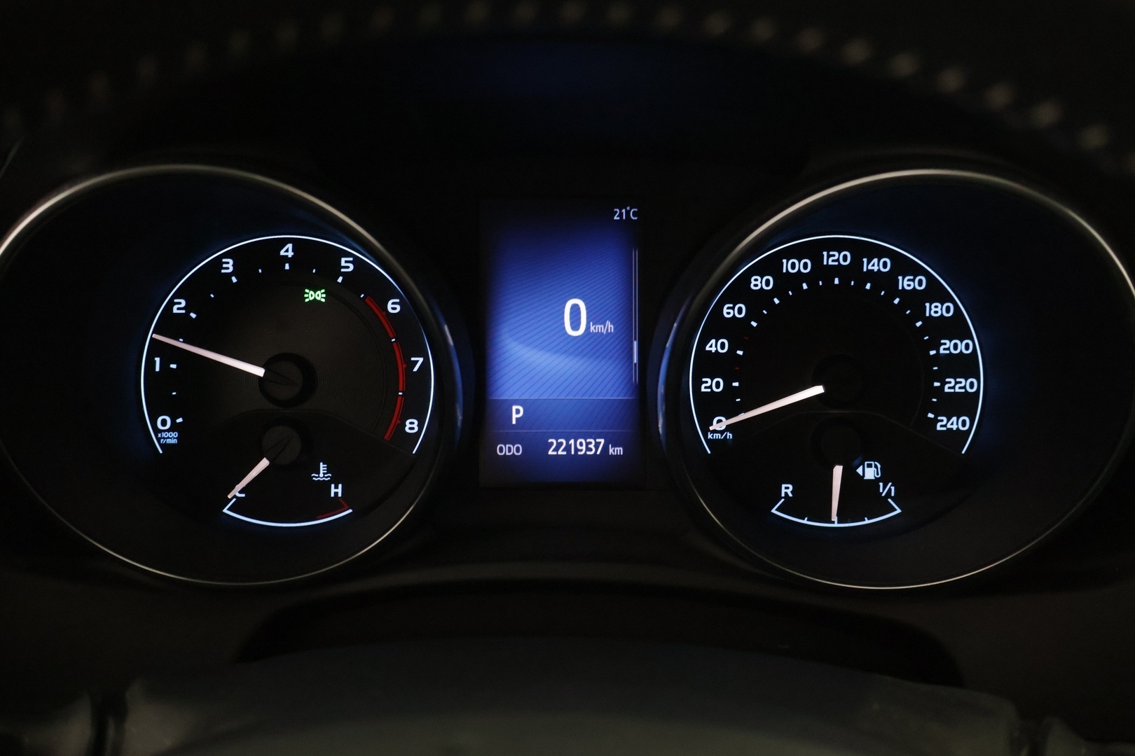 TOYOTA Auris 2016