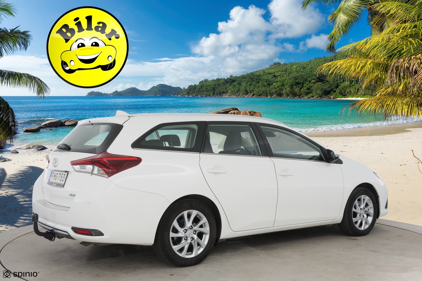 TOYOTA Auris 2016