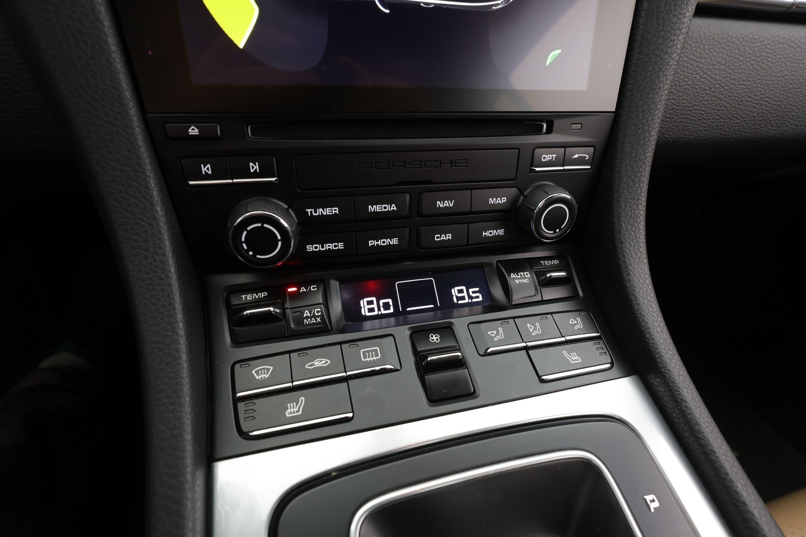 PORSCHE 718 2018