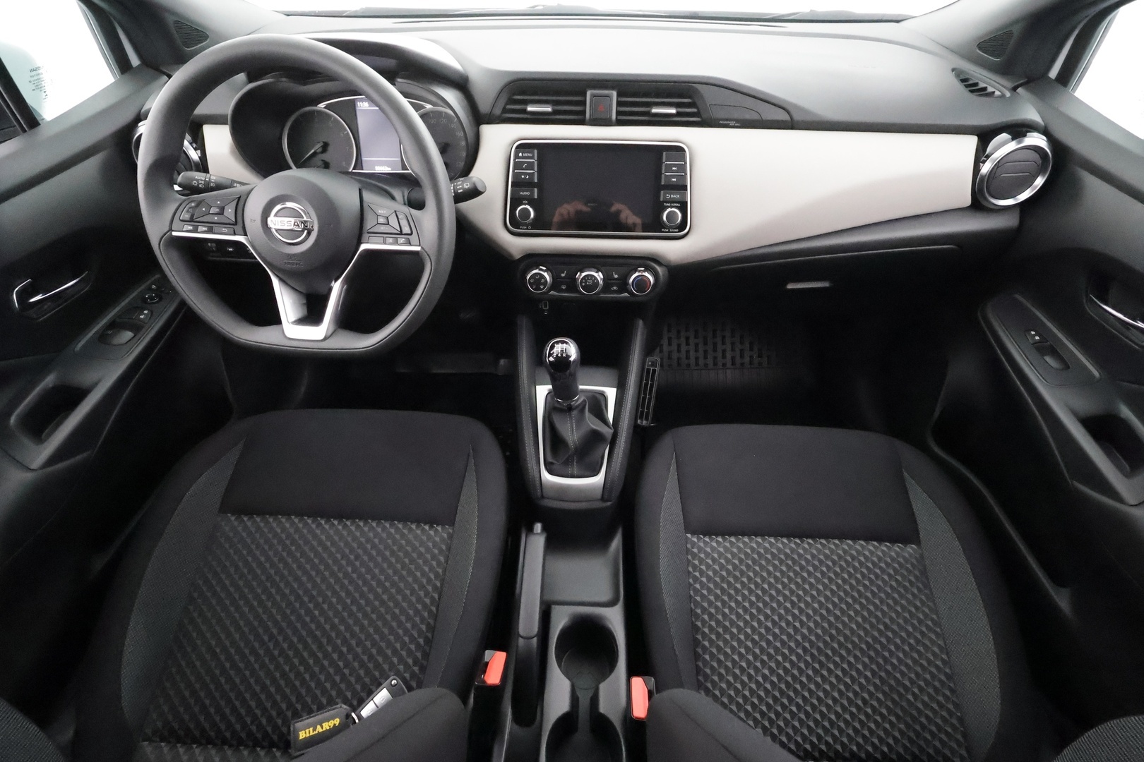 NISSAN Micra 2021