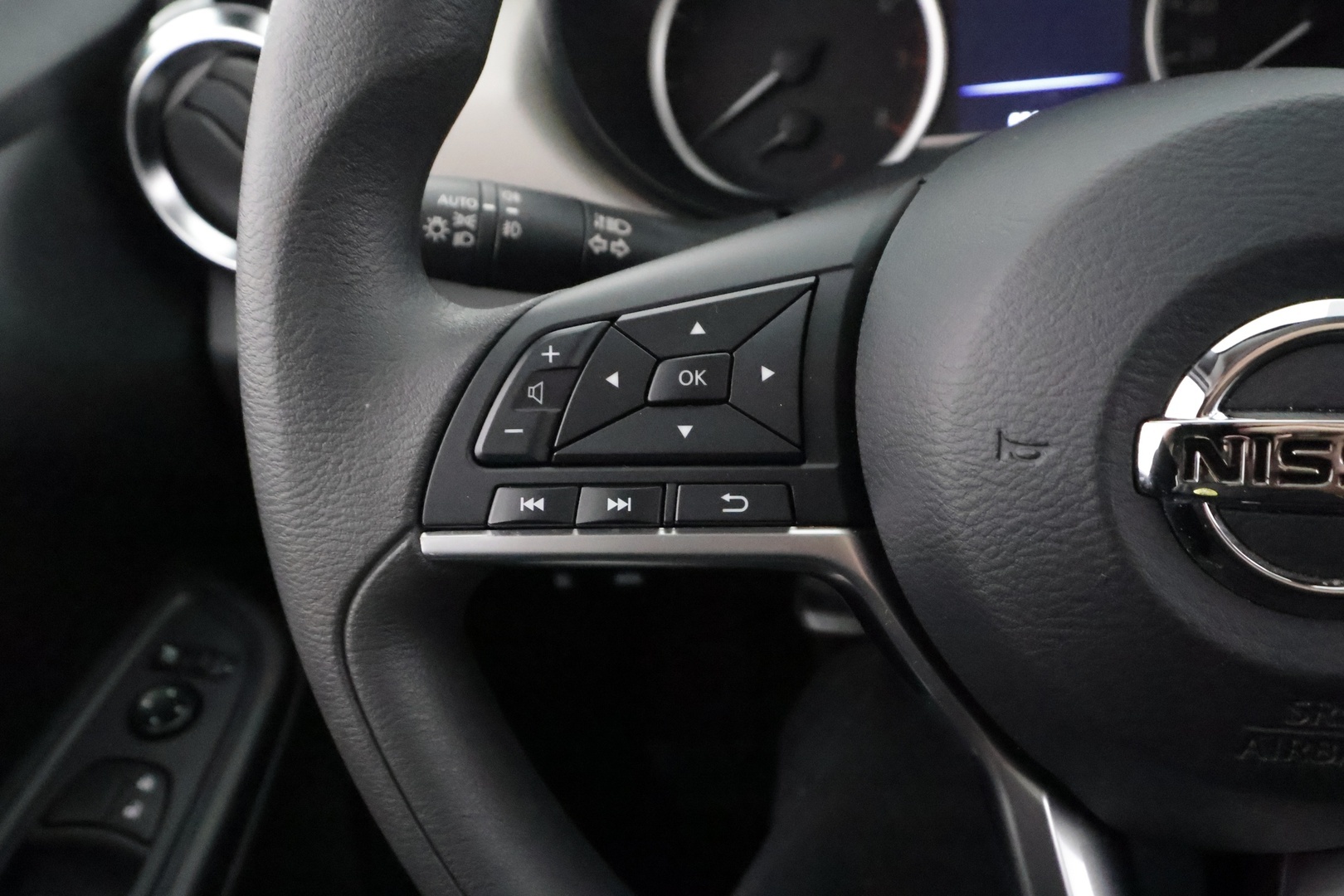 NISSAN Micra 2021
