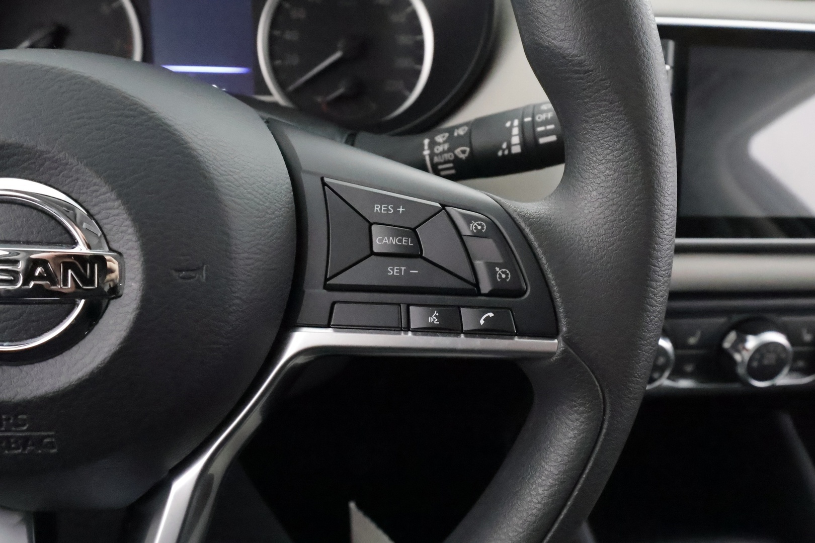 NISSAN Micra 2021