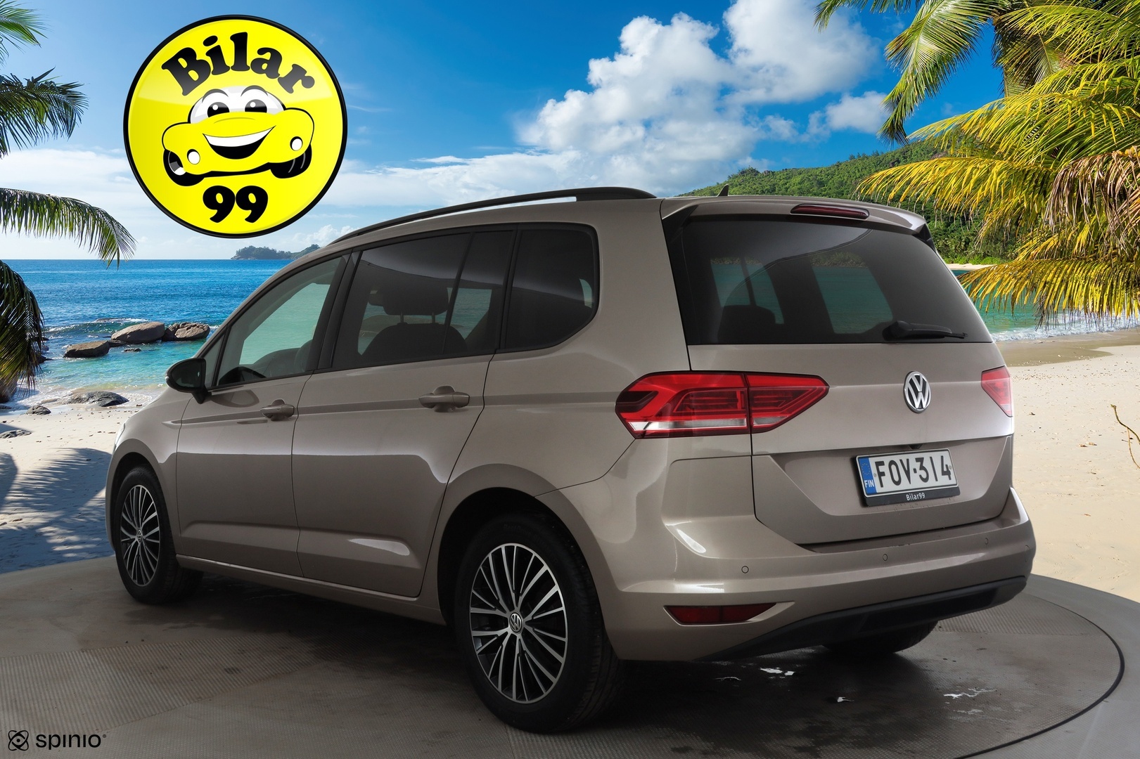 VOLKSWAGEN Touran 2019