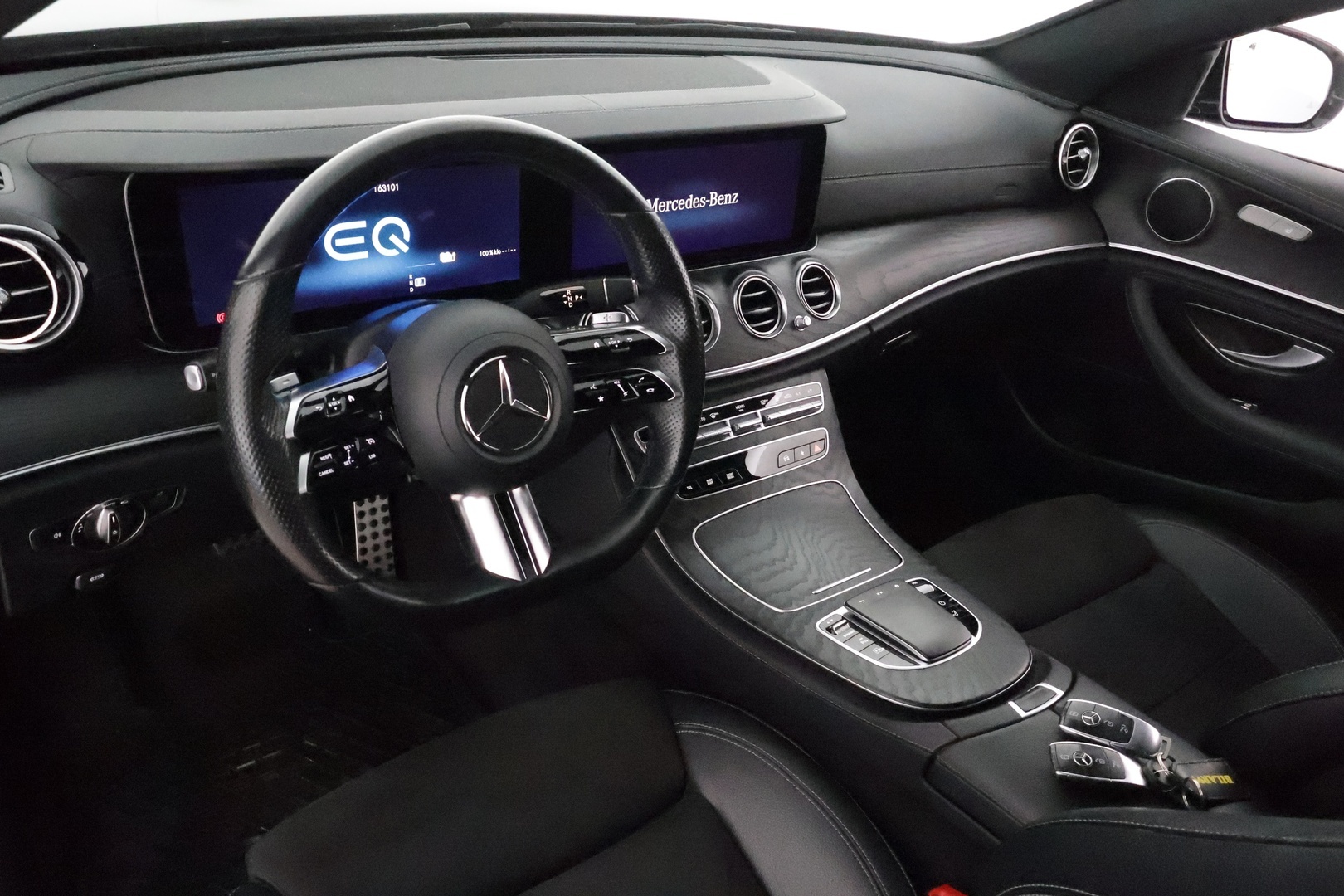 MERCEDES-BENZ E 2021