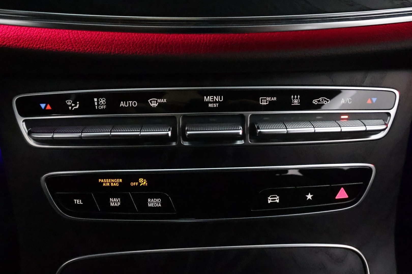 MERCEDES-BENZ E 2021