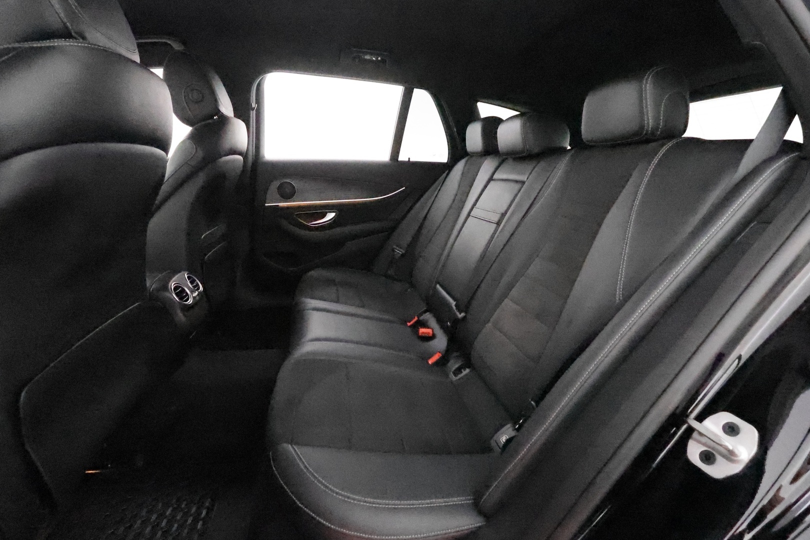 MERCEDES-BENZ E 2021