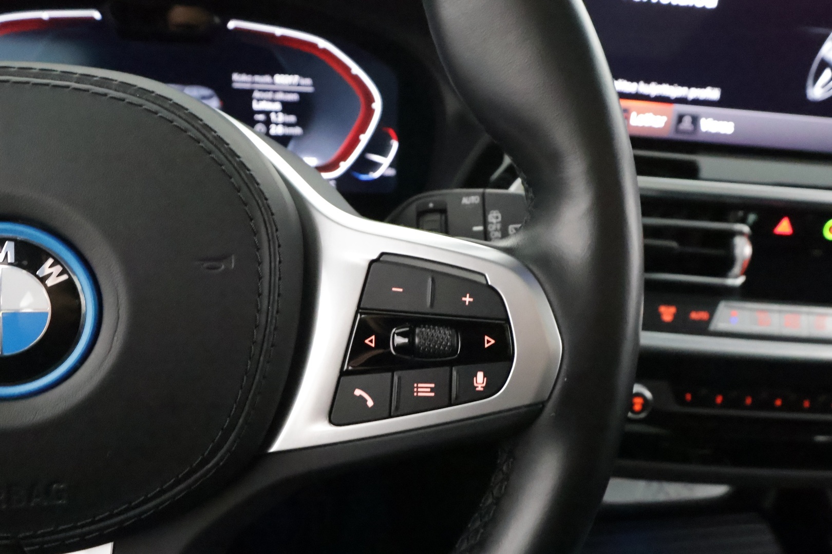 BMW IX3 2022